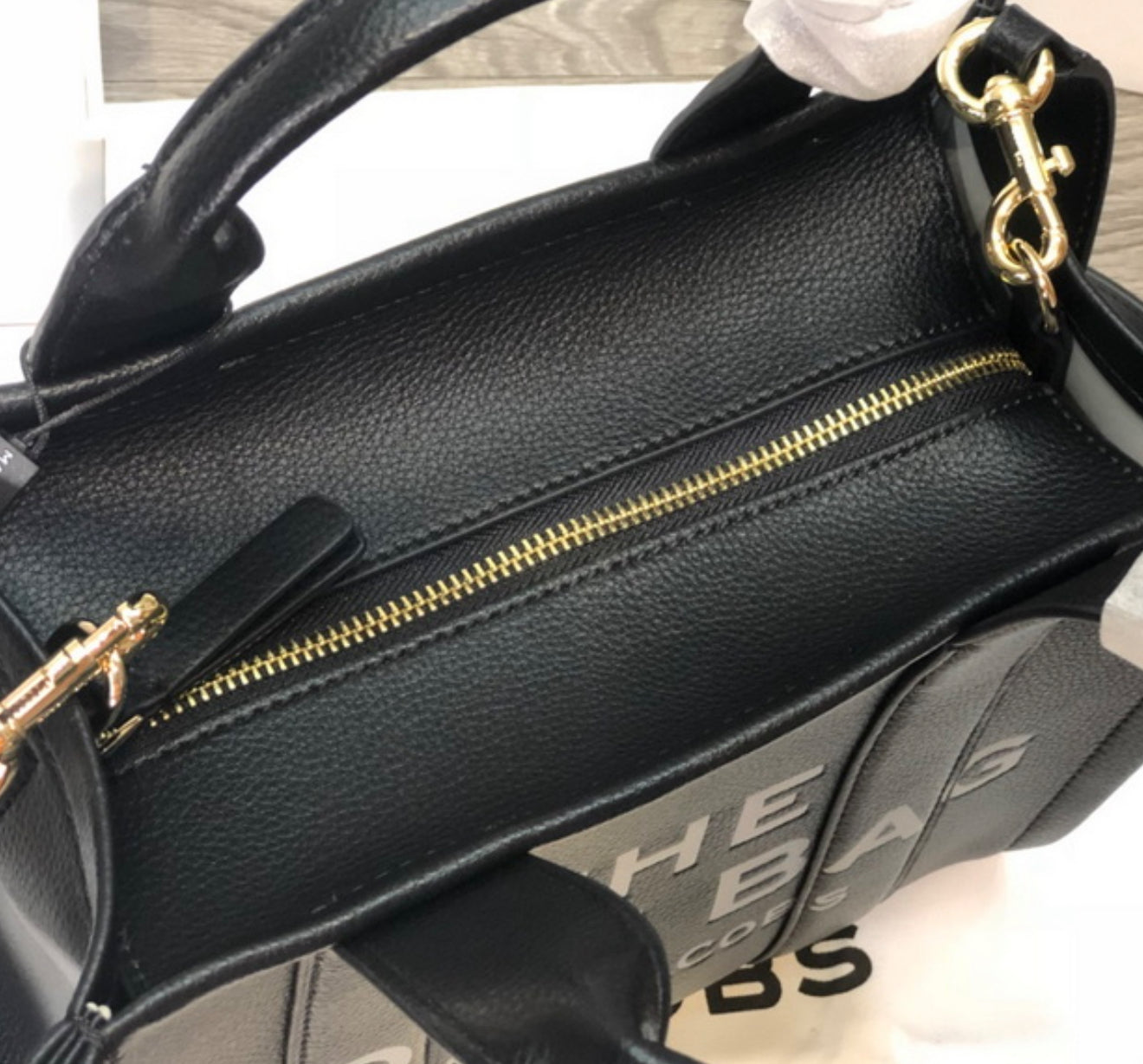 Authentic Marc Jacobs Leather Small Tote Bag