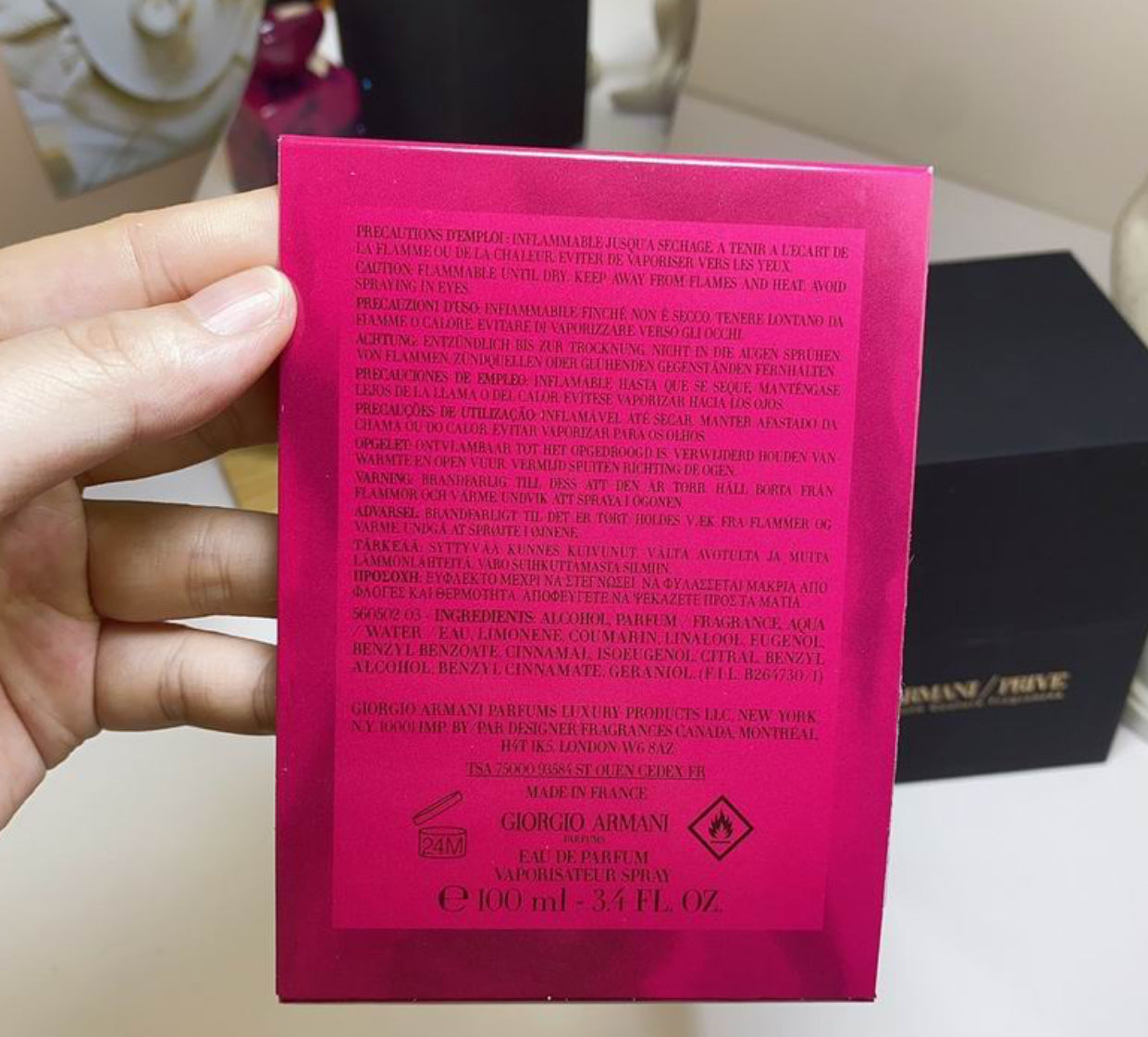 Armani / PRIVÉ MAGENTA TANZANITE Eau de Parfum