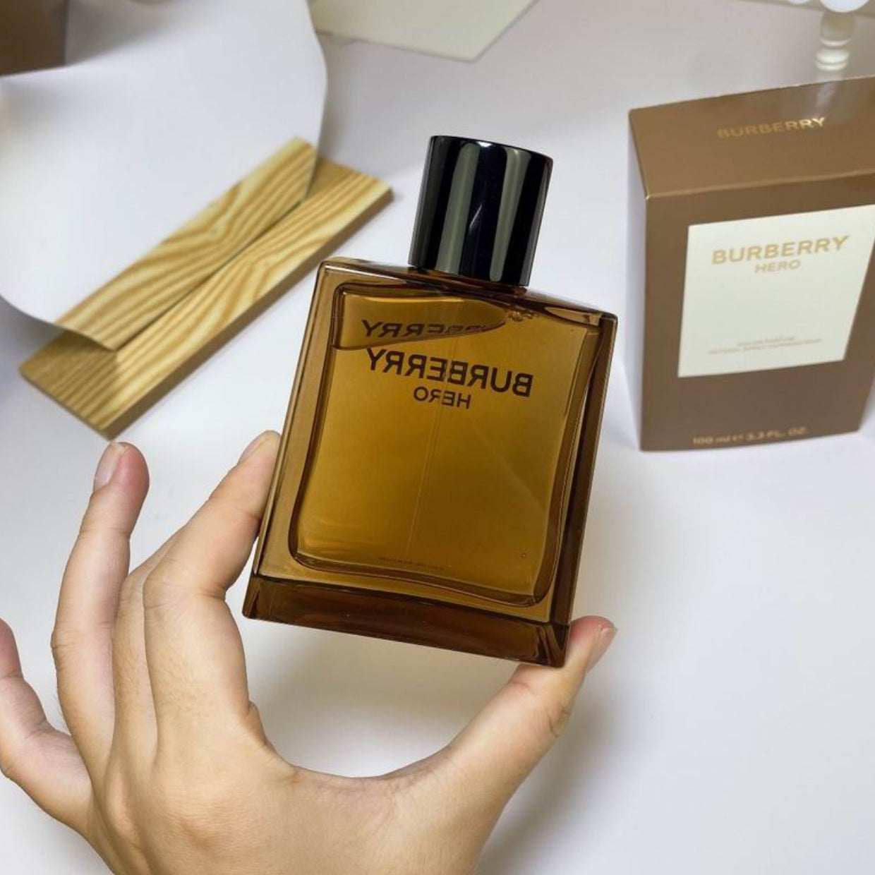 Authentic Burberry HERO EAU DE PARFUM