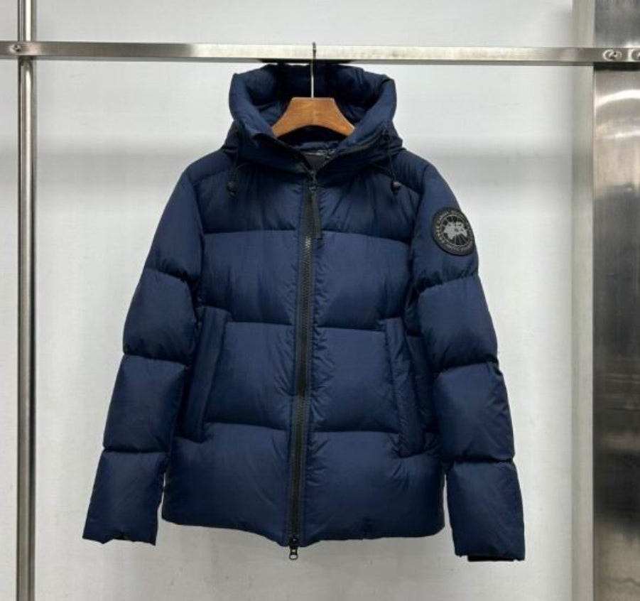 Authentic Canada Goose: Crofton Puffer EnduraLuxe Black Label