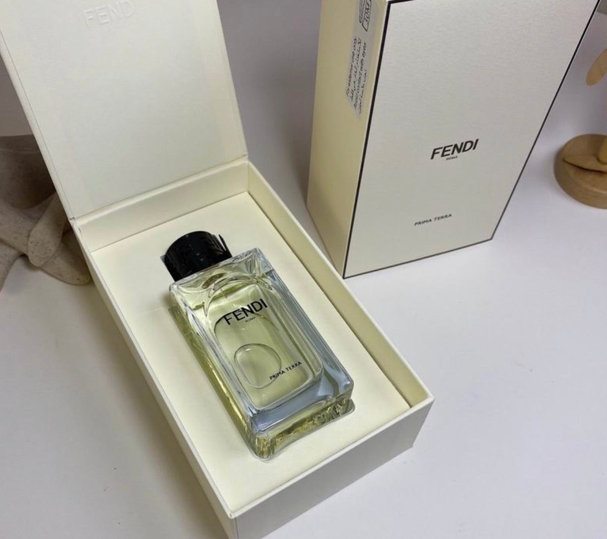 Prima Terra Eau de Parfum