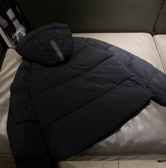 Authentic Canada Goose: Crofton Puffer EnduraLuxe Black Label