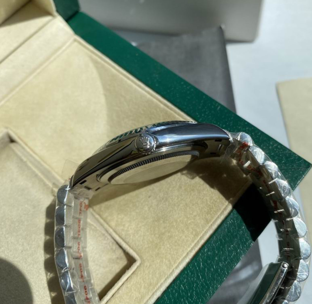 Authentic Rolex Oyster Perpetual Day-DATE