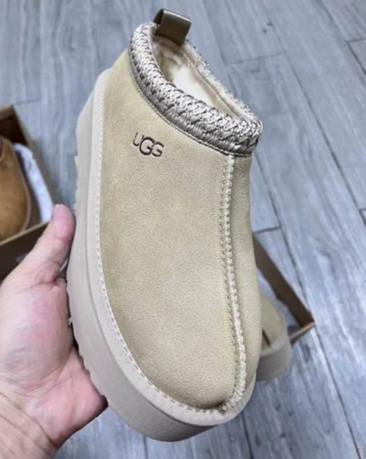 Authentic UGG Women's Tazz II