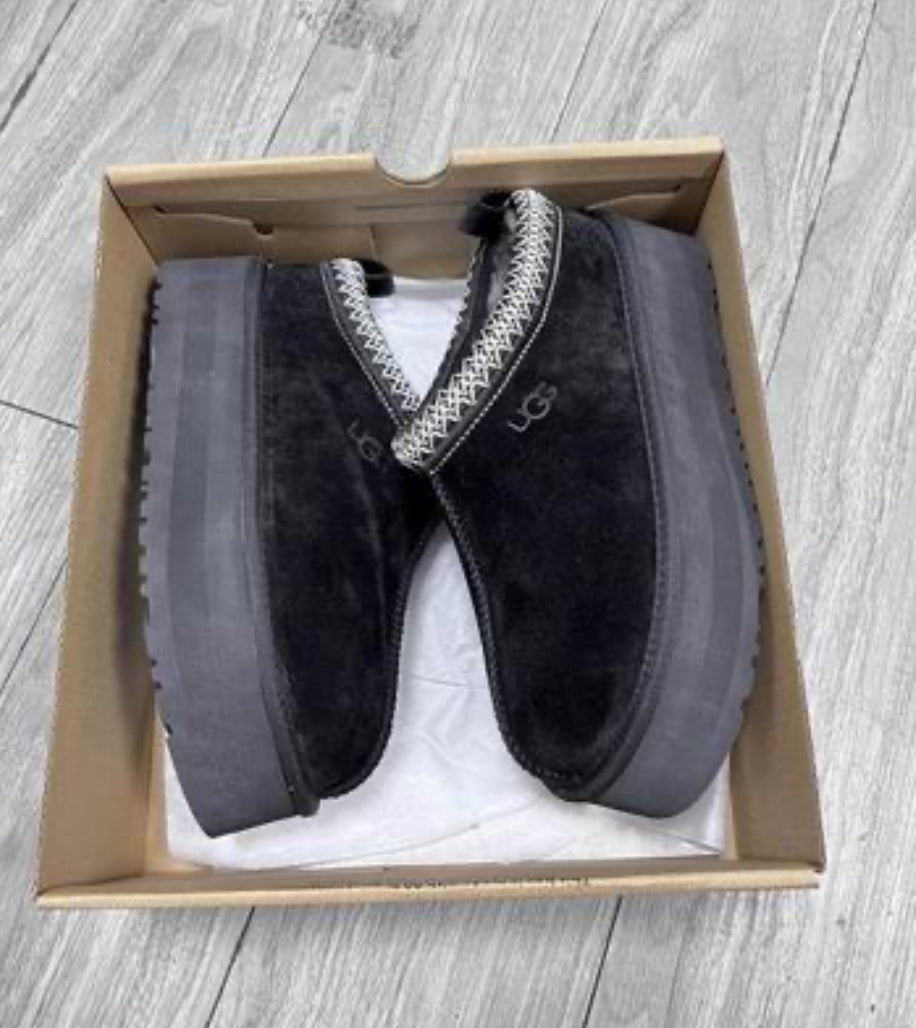 Authentic UGG Women's Tazz II