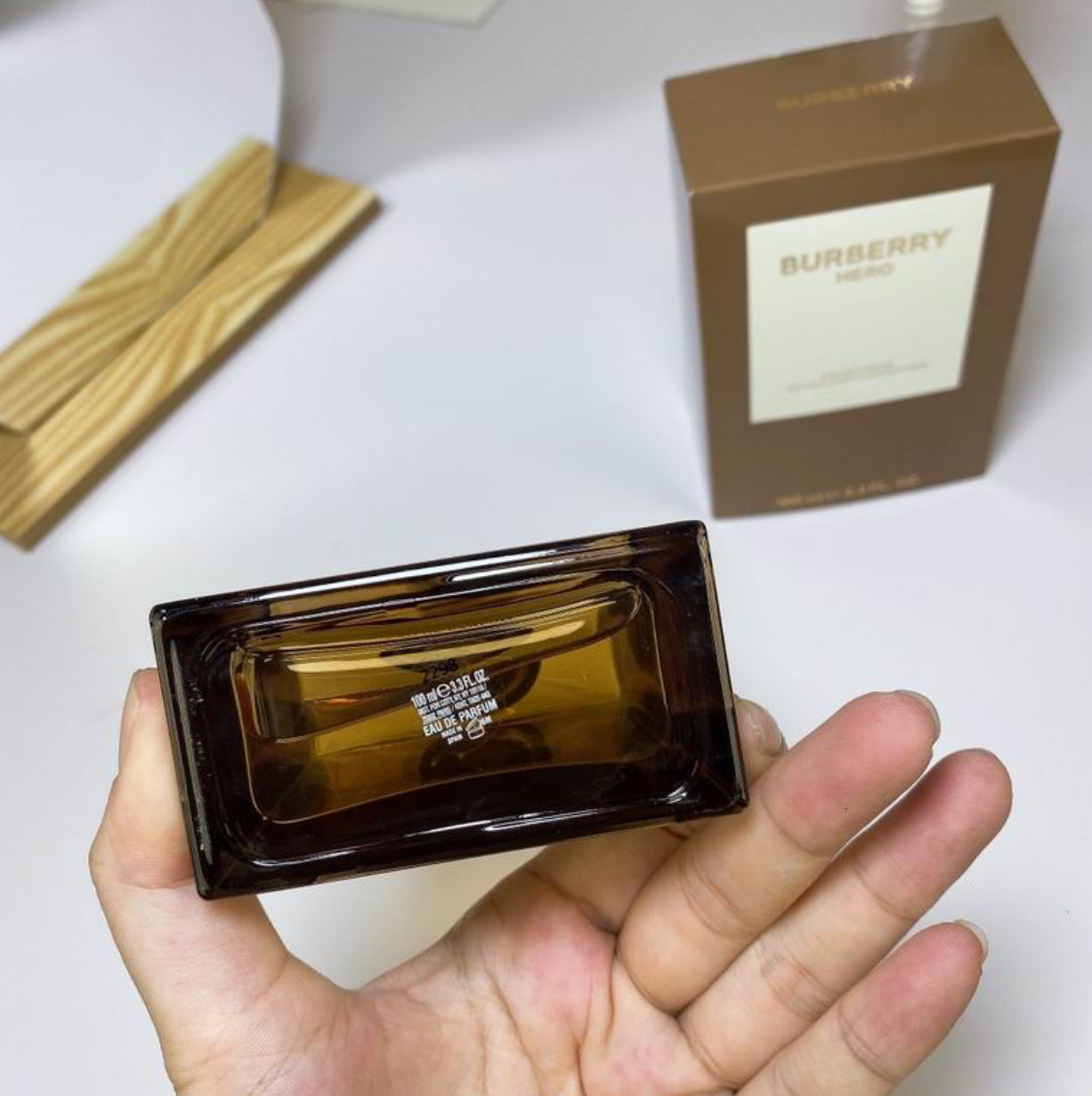 Authentic Burberry HERO EAU DE PARFUM