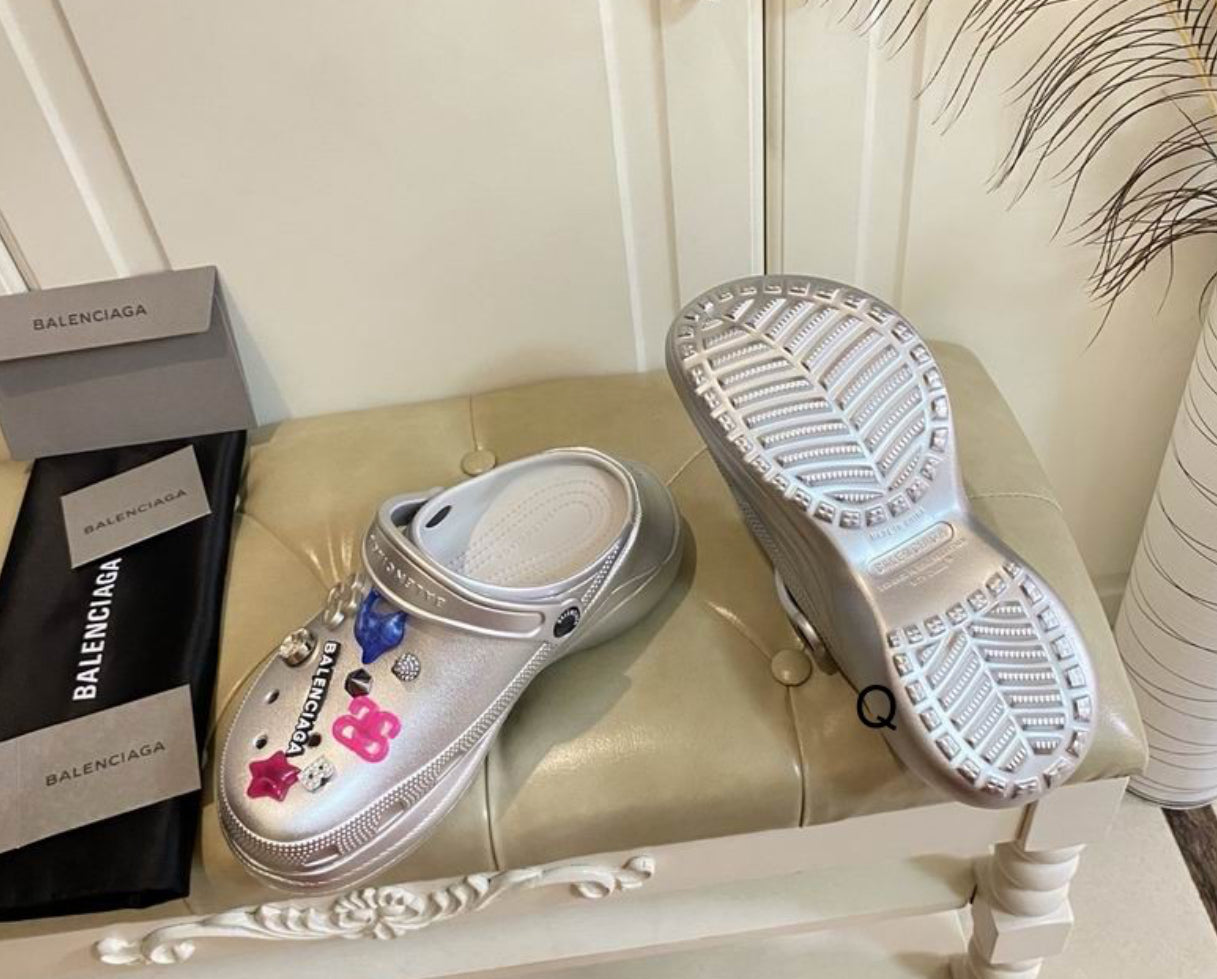Balenciaga Mule Jibbitz Crocs