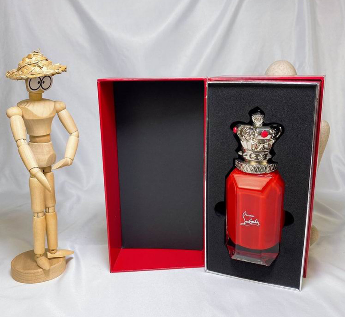 Authentic Christian Louboutin - Loubicrown Eau de Parfum
