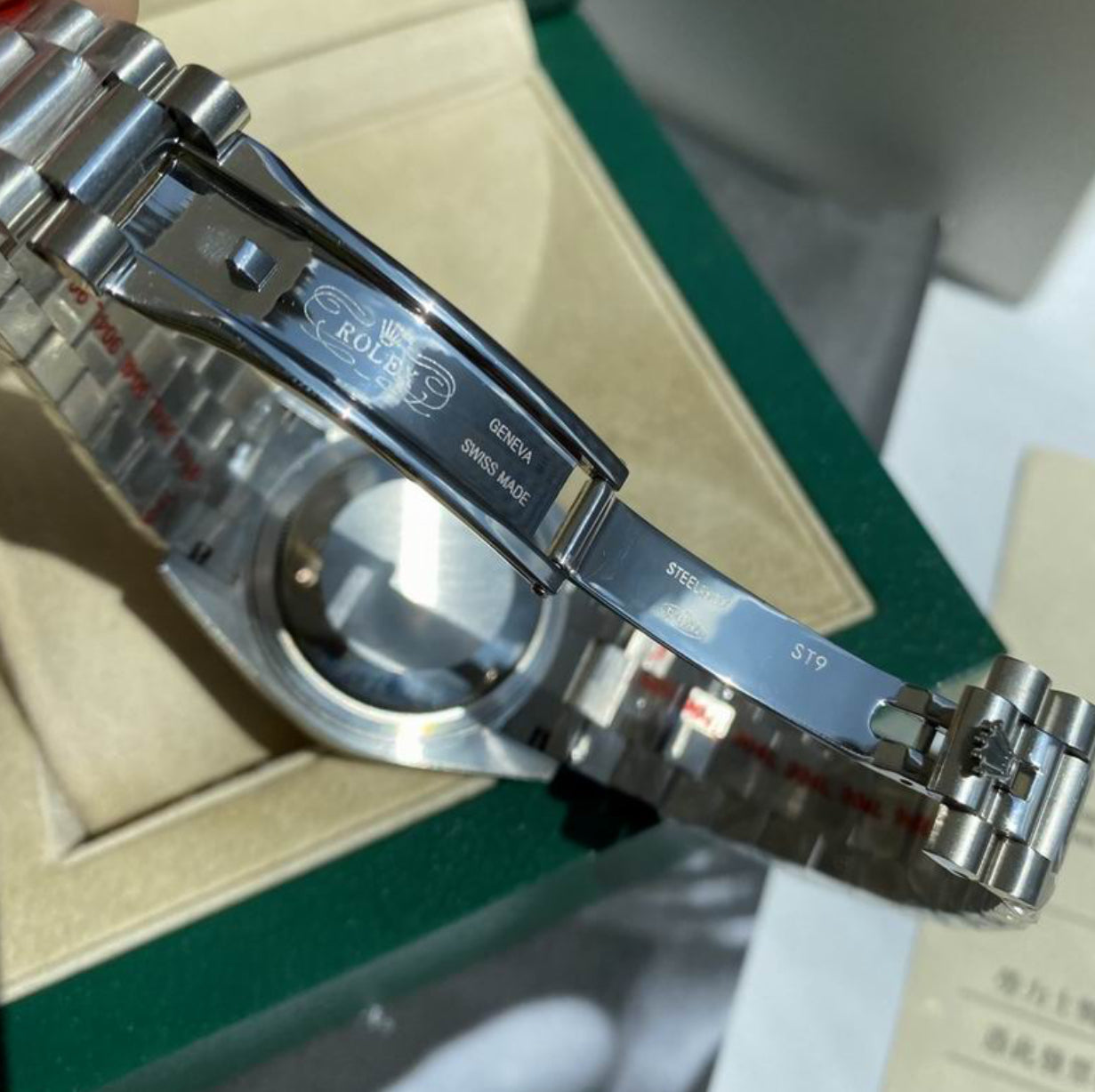 Authentic Rolex Oyster Perpetual Day-DATE