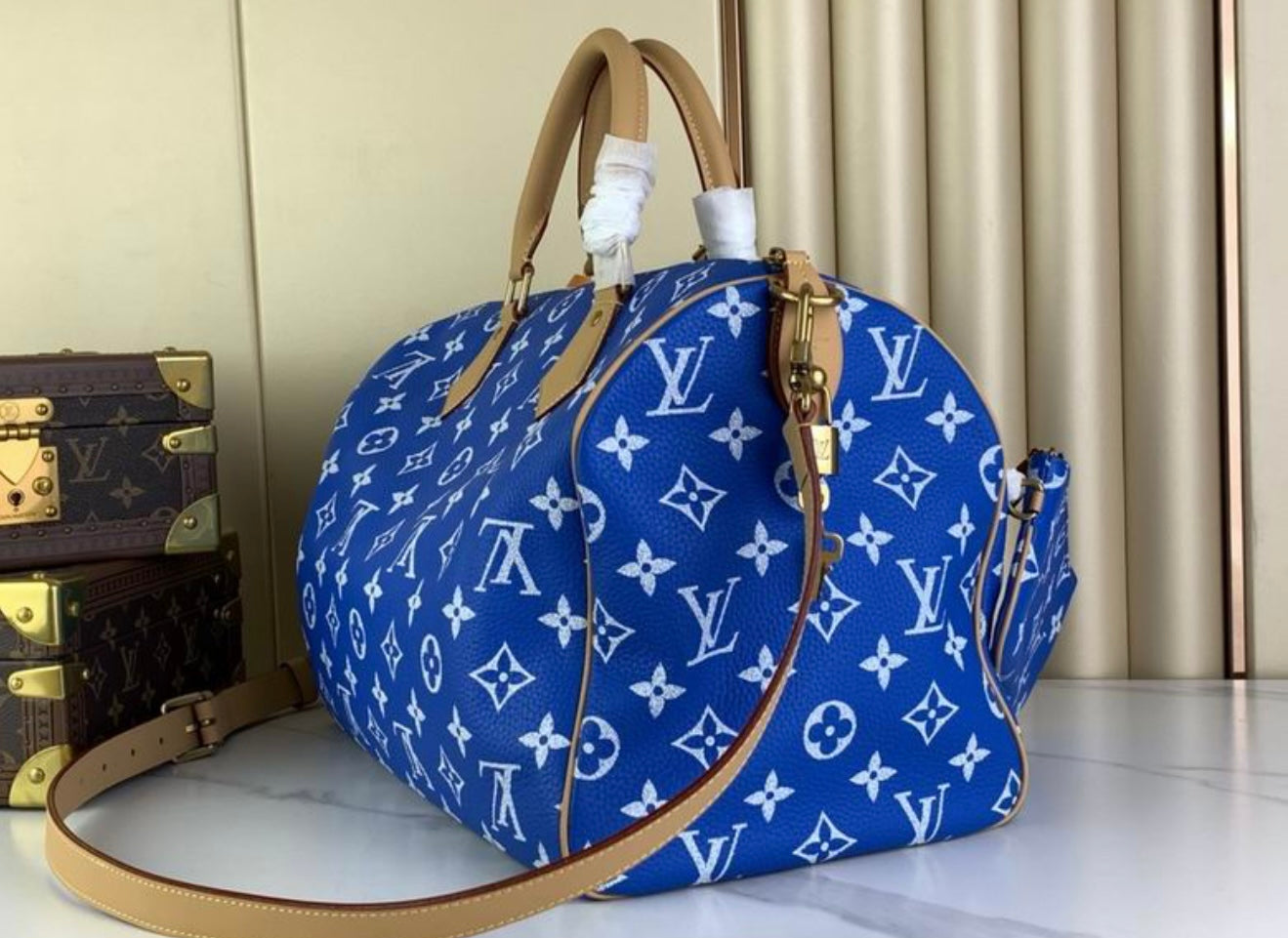 Authentic Louis Vuitton Speedy P9 Bandoulière 40 (Blue)