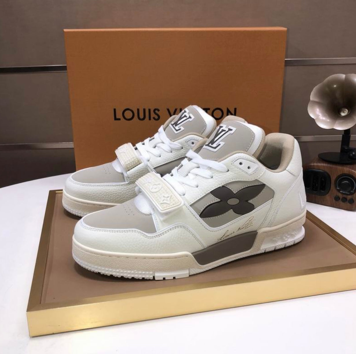Authentic Louis Vuitton Trainer Sneaker (Monogram Flower Beige)