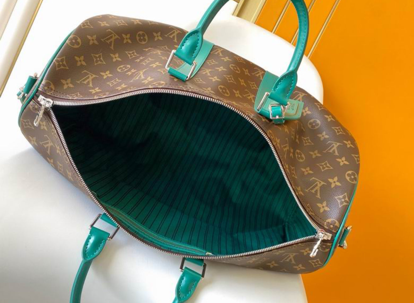Authentic Louis Vuitton Keepall Bandoulière 50 (Borneo Green)