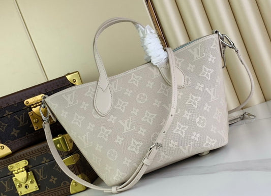 Authentic Louis Vuitton Blossom PM (Dotted Monogram)