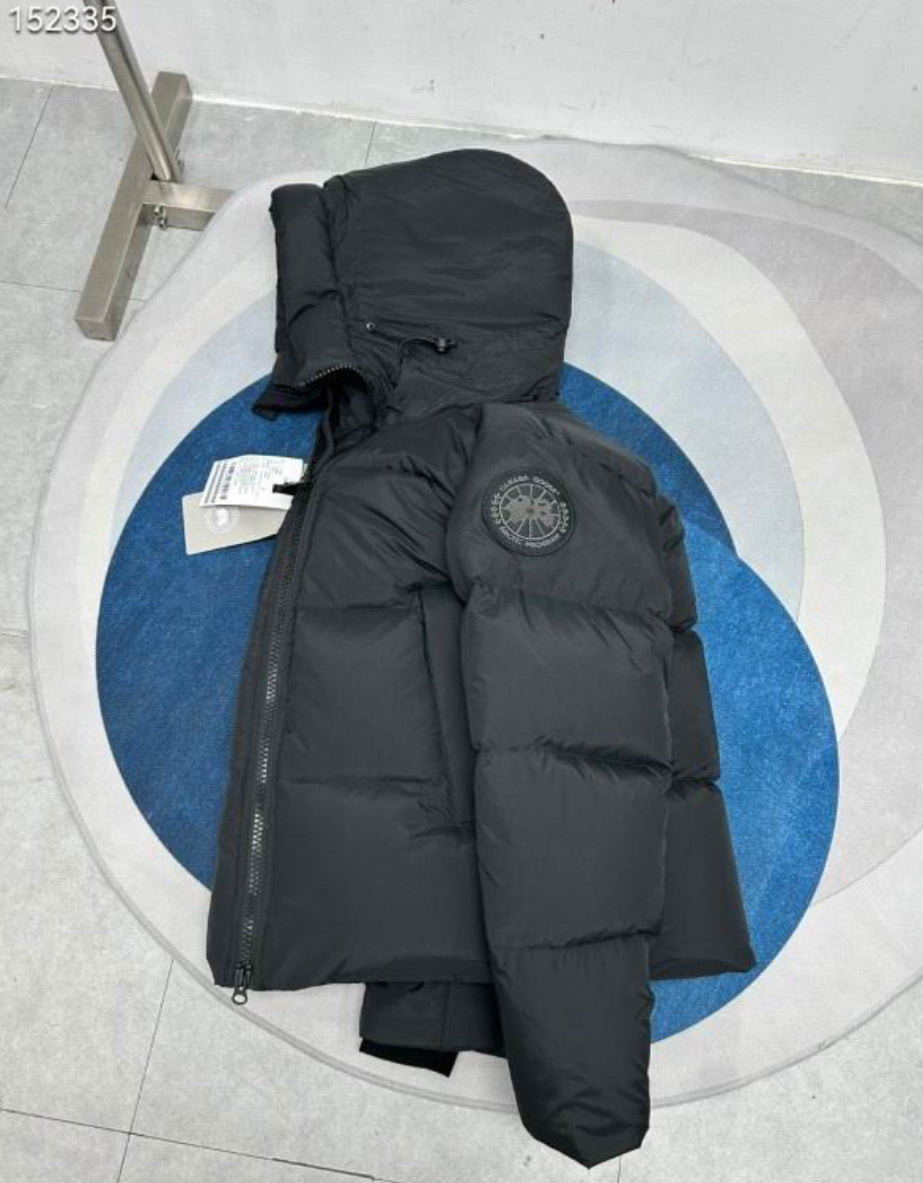 Authentic Canada Goose: Crofton Puffer EnduraLuxe Black Label