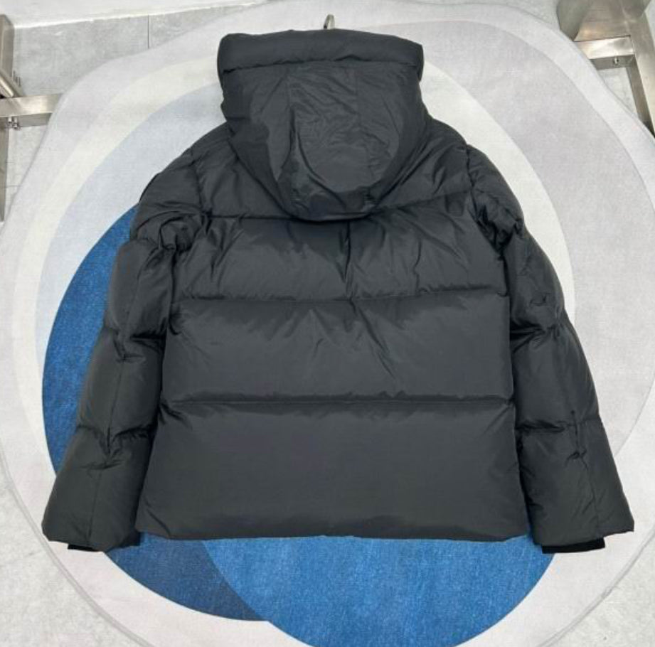 Authentic Canada Goose: Crofton Puffer EnduraLuxe Black Label