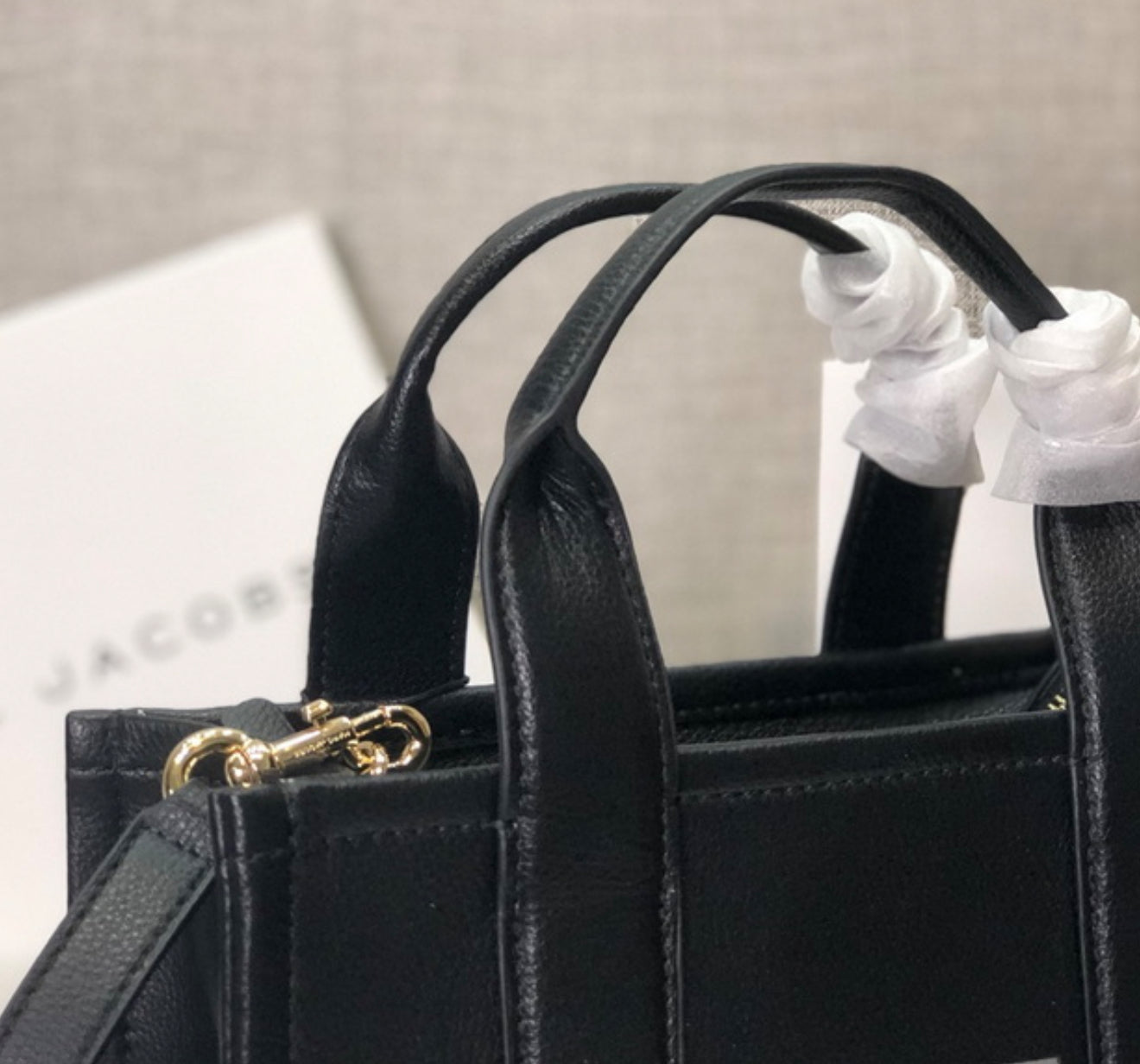 Authentic Marc Jacobs Leather Small Tote Bag