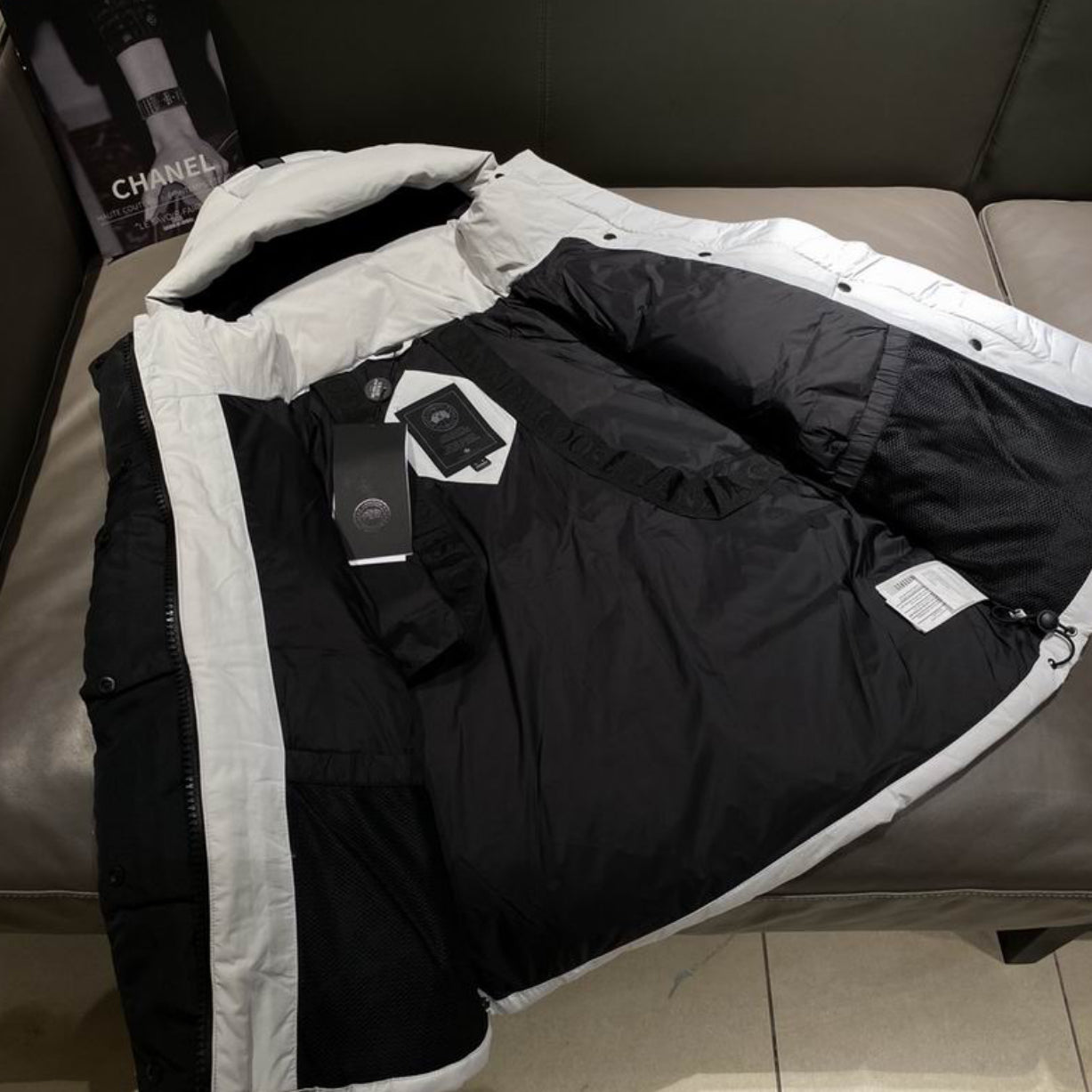 Authentic Canada Goose: Crofton Puffer EnduraLuxe Black Label