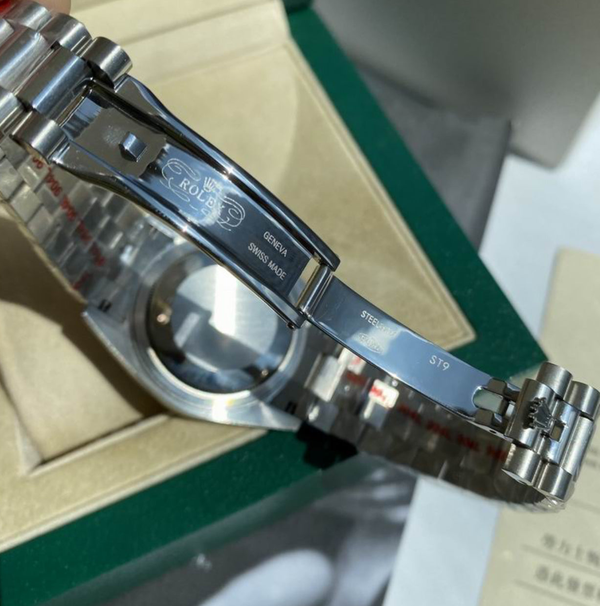 Authentic Rolex Oyster Perpetual Day-DATE