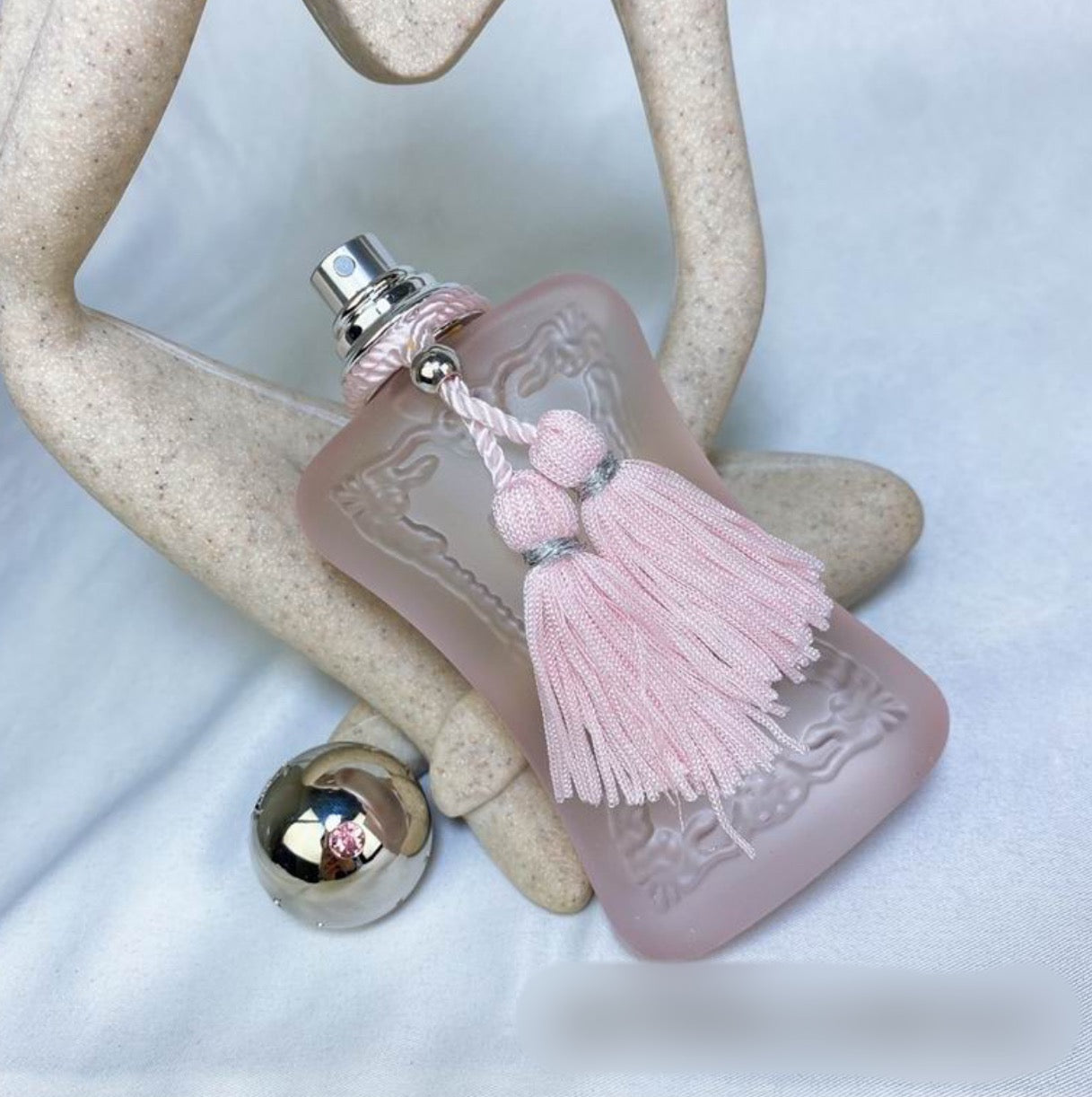 Authentic Parfums de Marly: DELINA LA ROSÉE Eau de Parfum