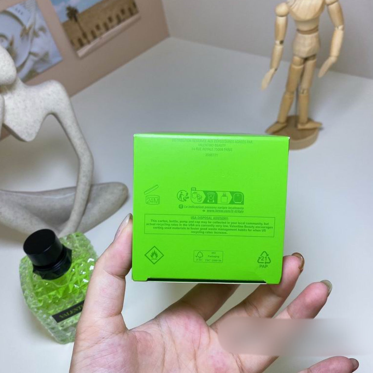 Authentic Valentino Donna Born in Roma Green Stravaganza eau de parfum