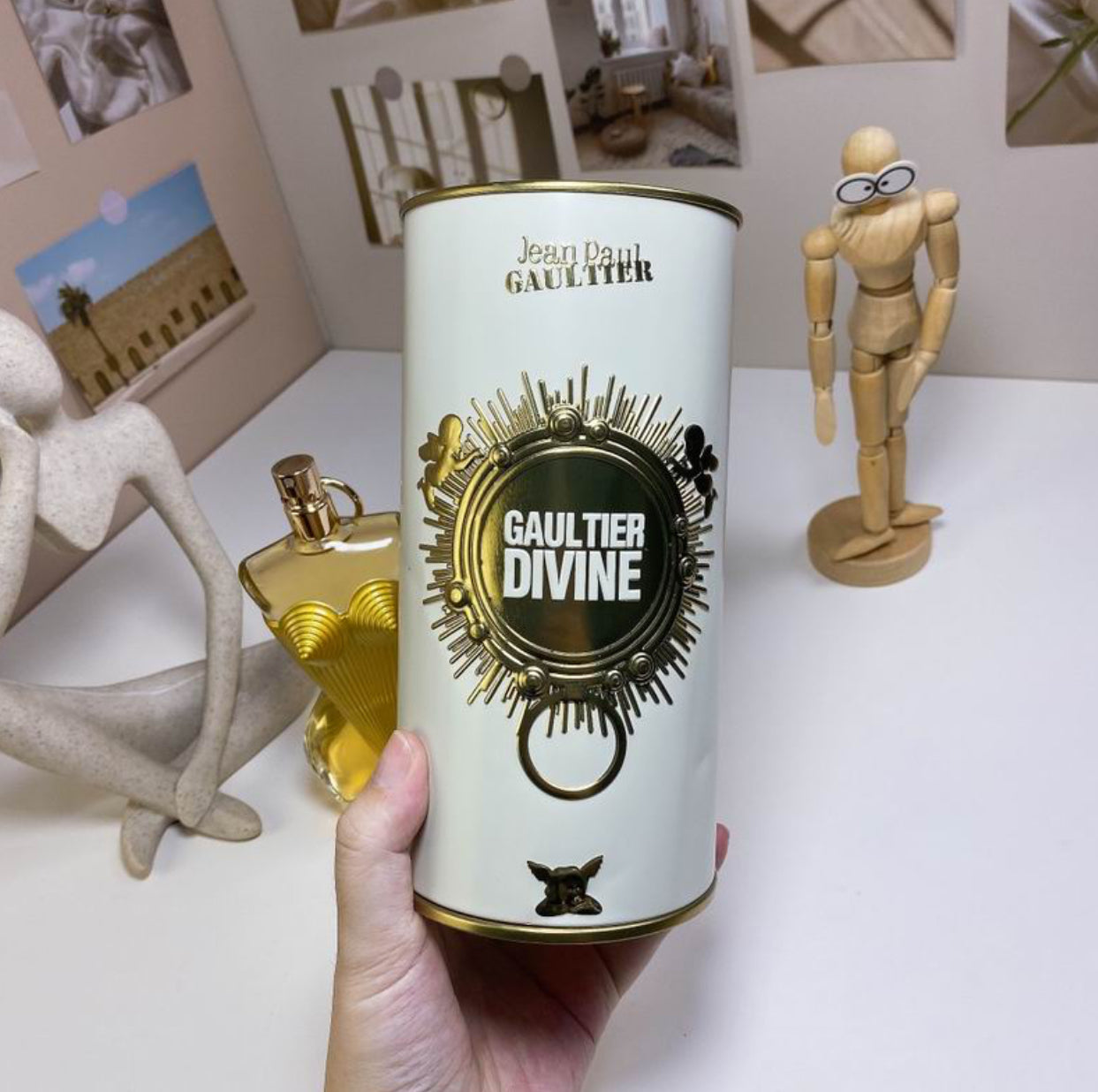 Authentic Jean Paul Gaultier: DIVINE EAU DE PARFUM