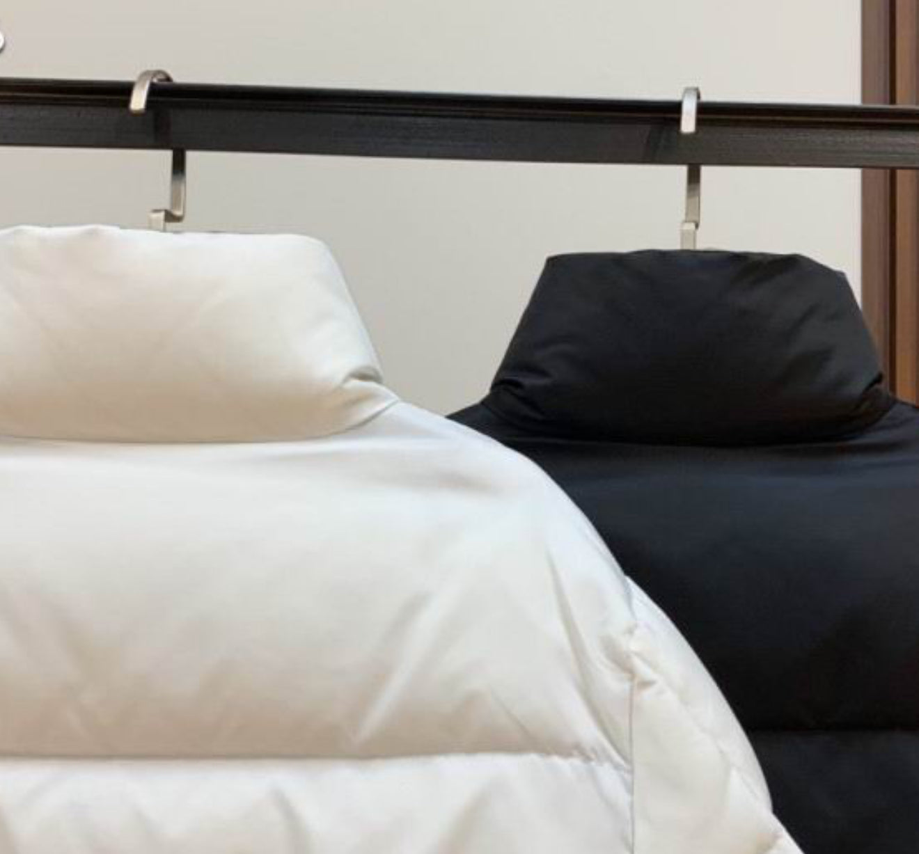 Cropped Re-Nylon down jacket