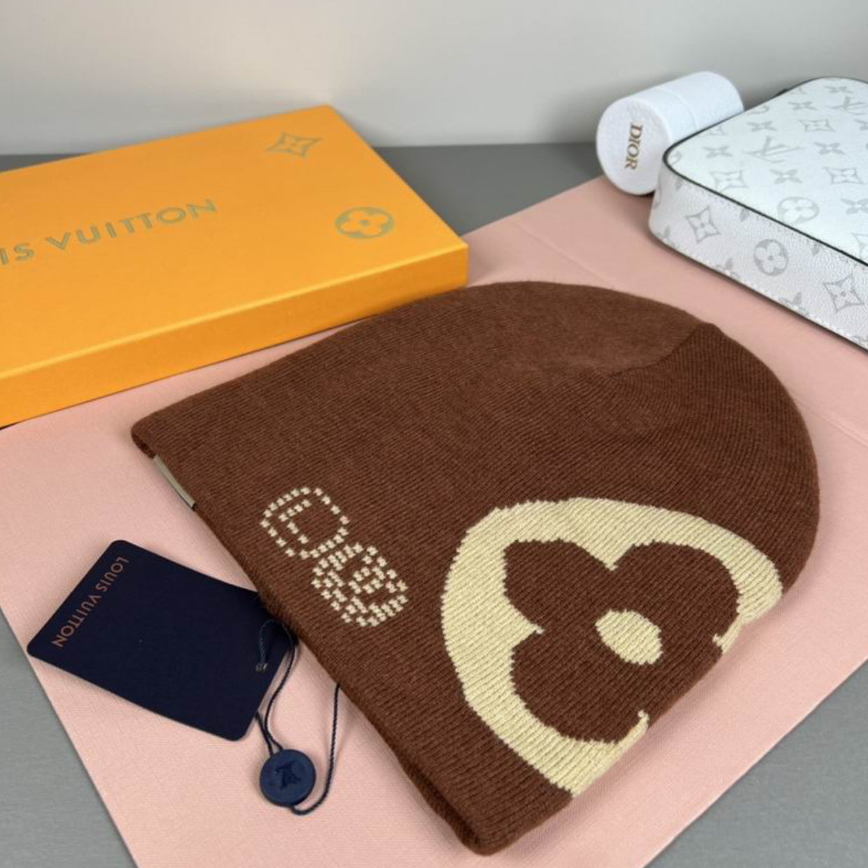 Authentic Louis Vuitton - Fit Monogram Beanie (reversible)