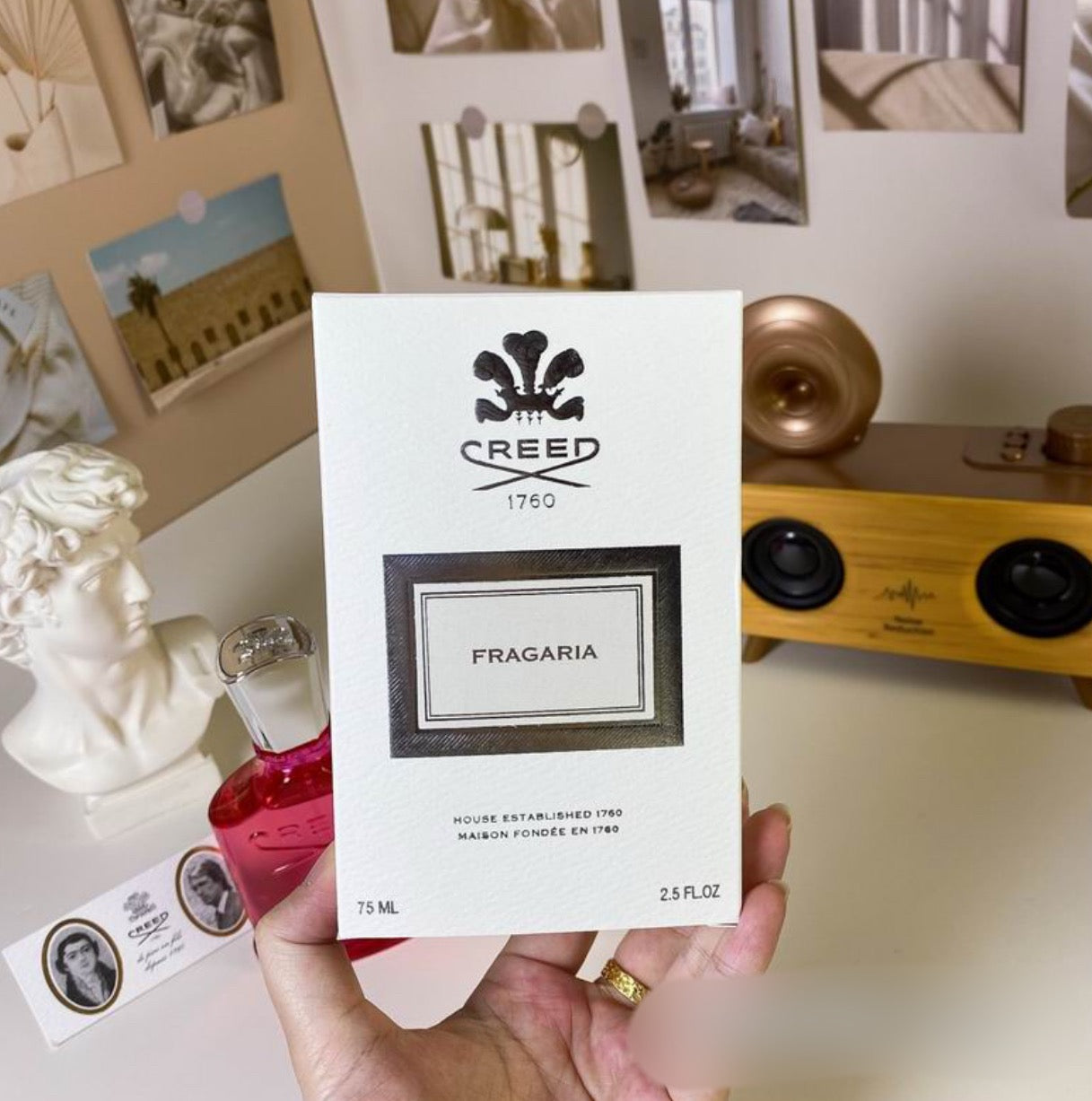 Authentic Creed Fragaria