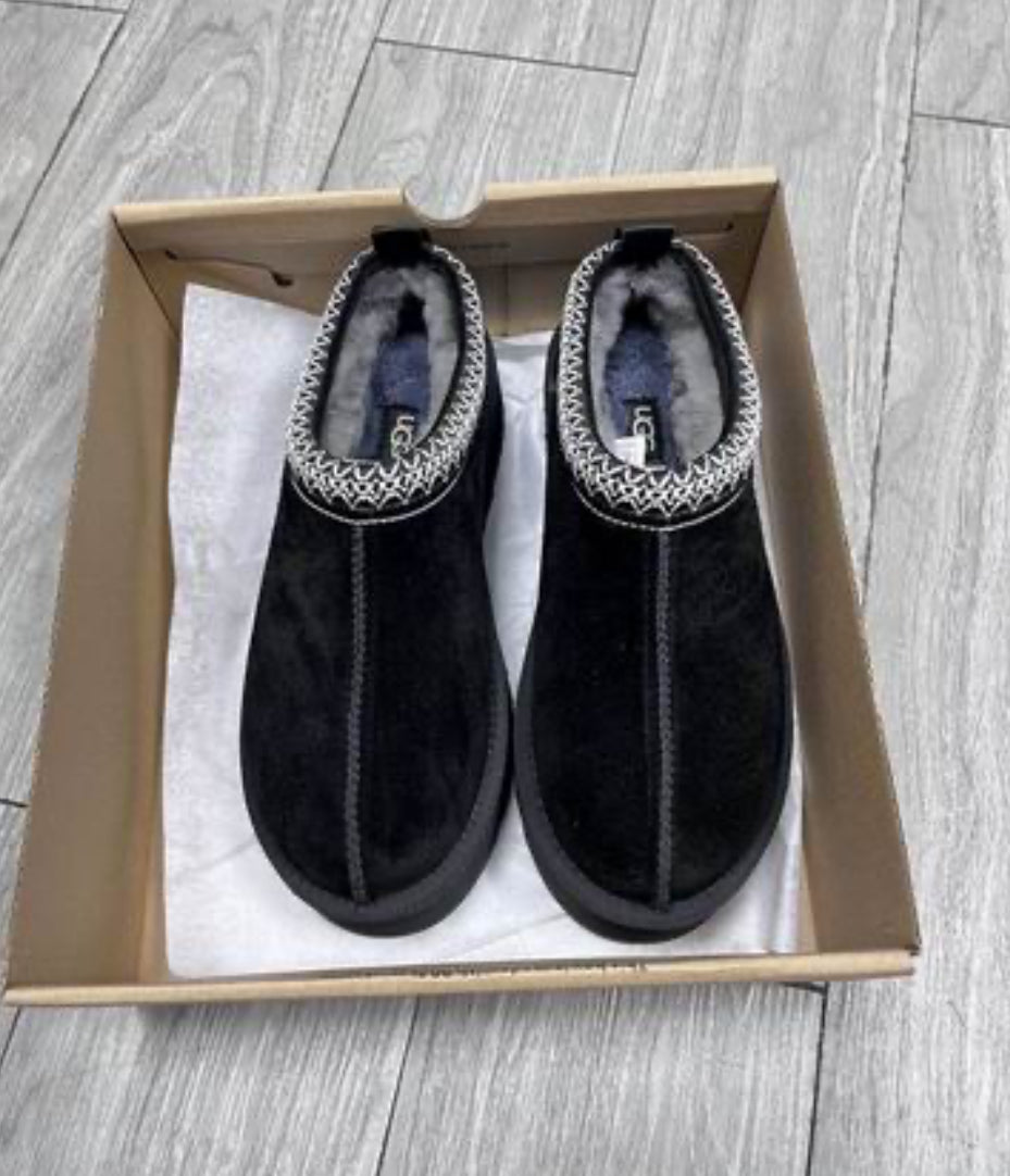 Authentic UGG Women's Tazz II