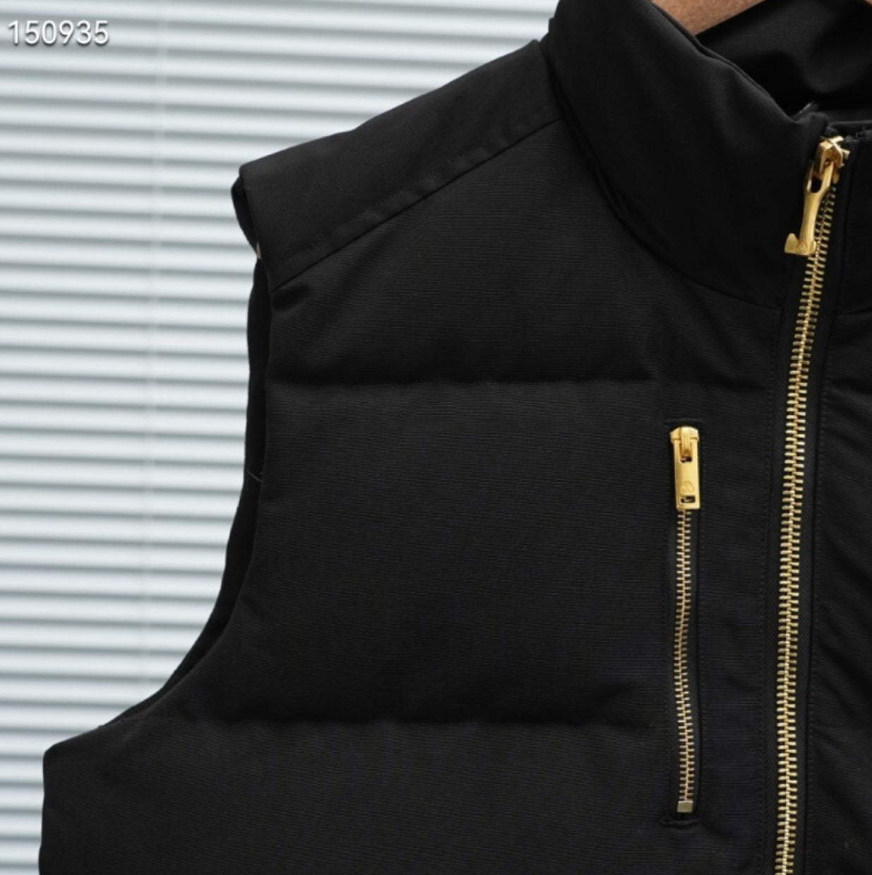 Authentic Moose Knuckles GOLD SERIES WESTMOUNT VEST