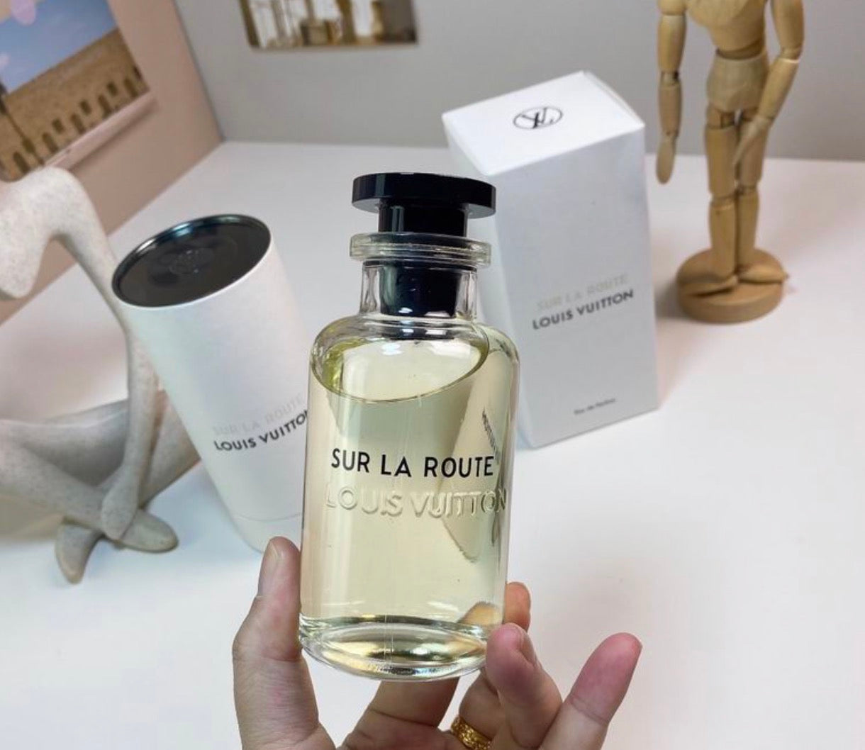 Sur la route eau de parfum