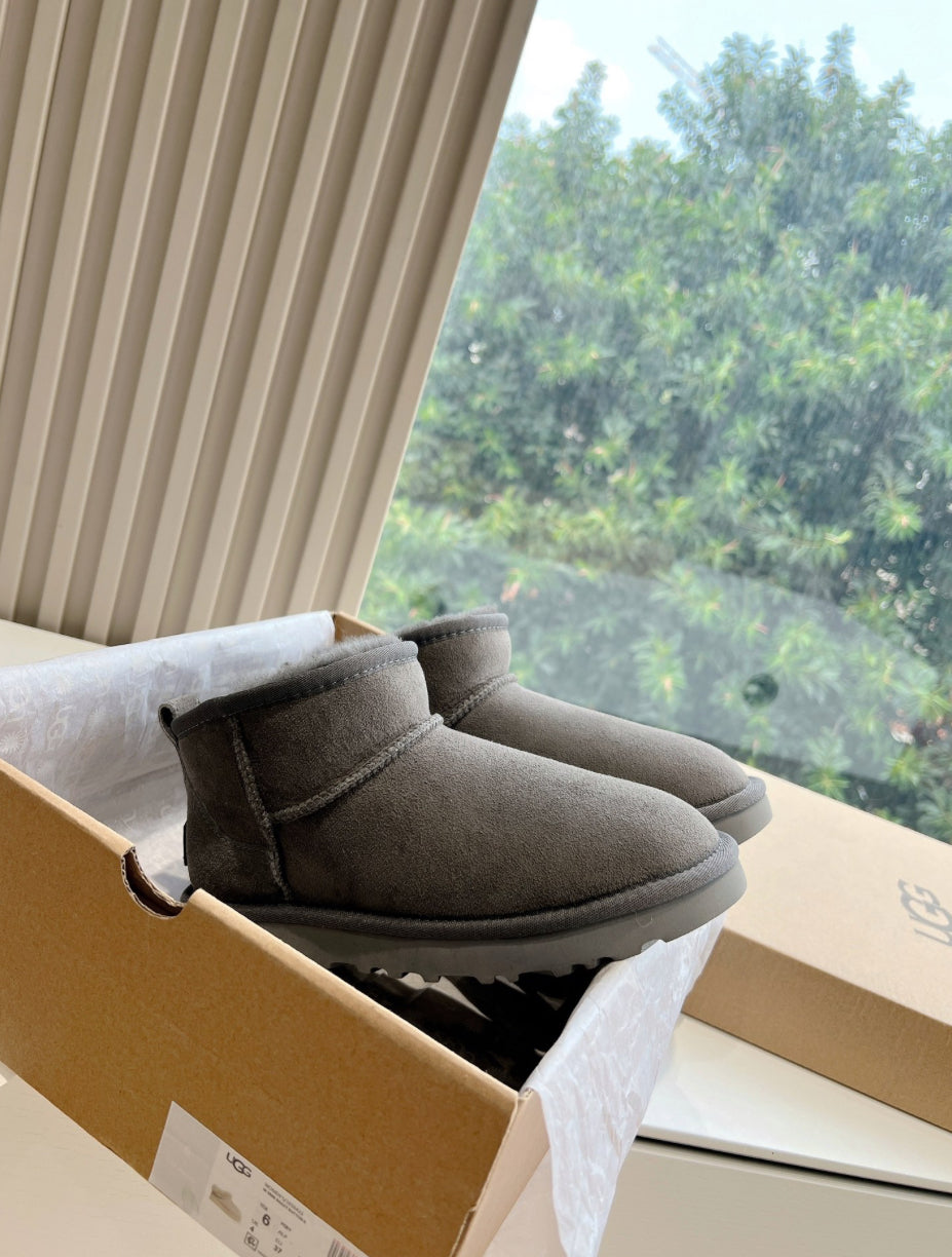 Authentic UGG Women's Classic Ultra Mini