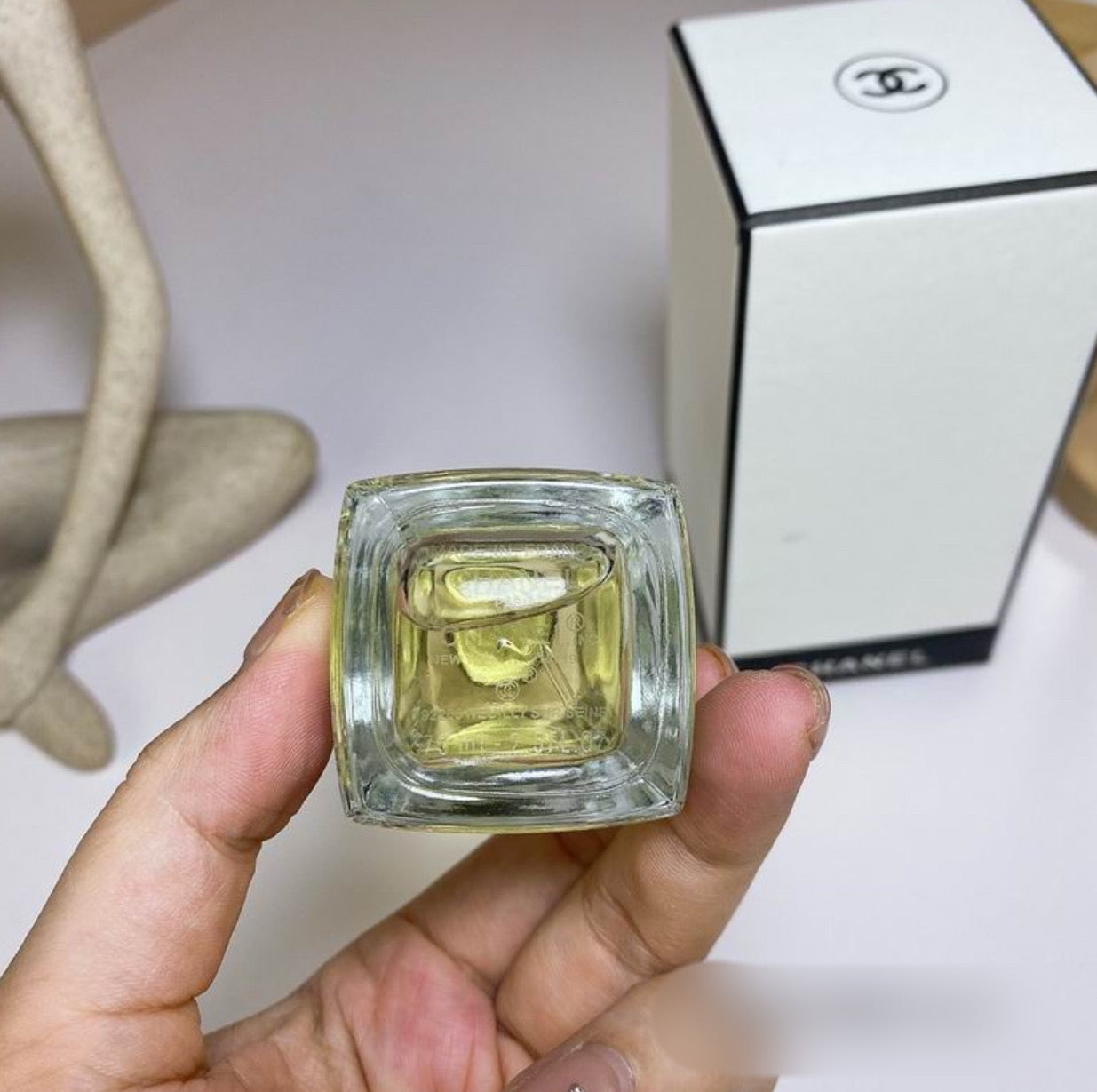 LA PAUSA LES EXCLUSIFS DE CHANEL - eau de parfum