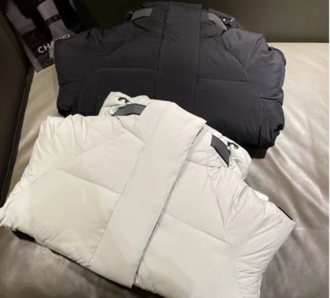 Authentic Canada Goose: Crofton Puffer EnduraLuxe Black Label