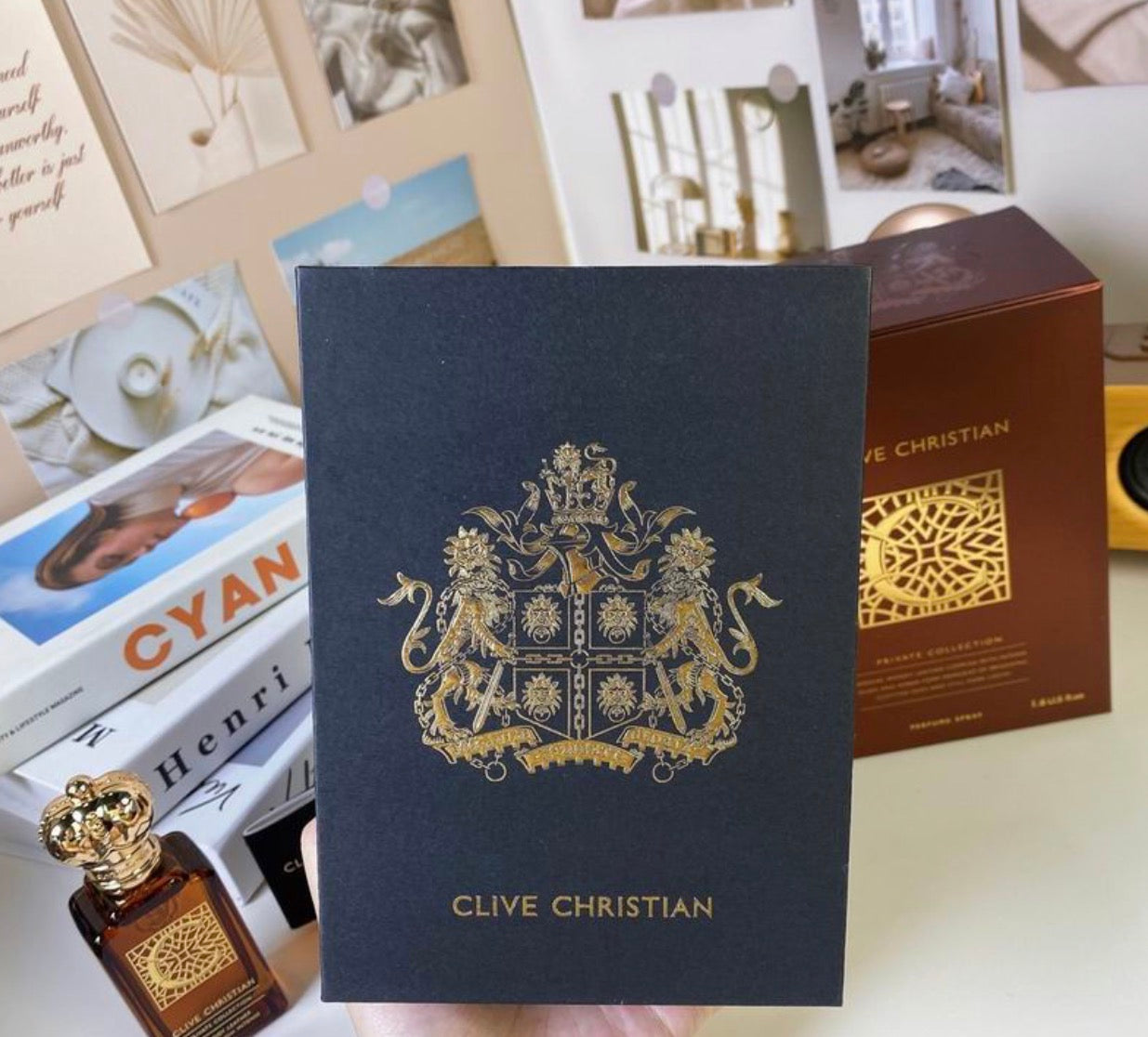 C Woody Leather PRIVATE COLLECTION