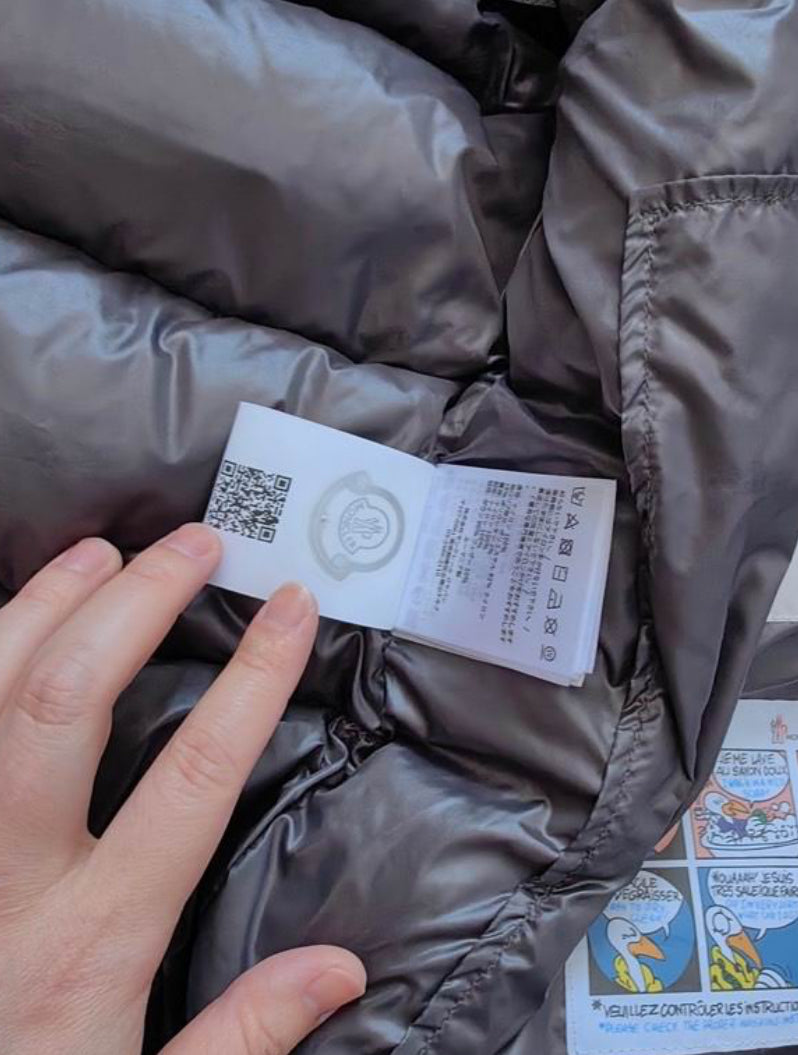 Authentic Moncler - Bormes Hooded Down Vest