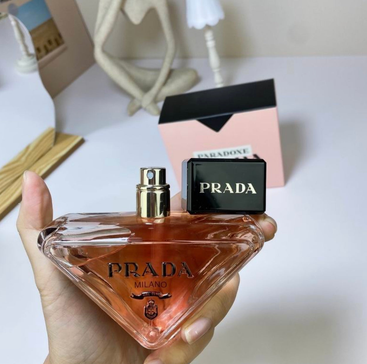 Prada: Paradoxe Eau de Parfum