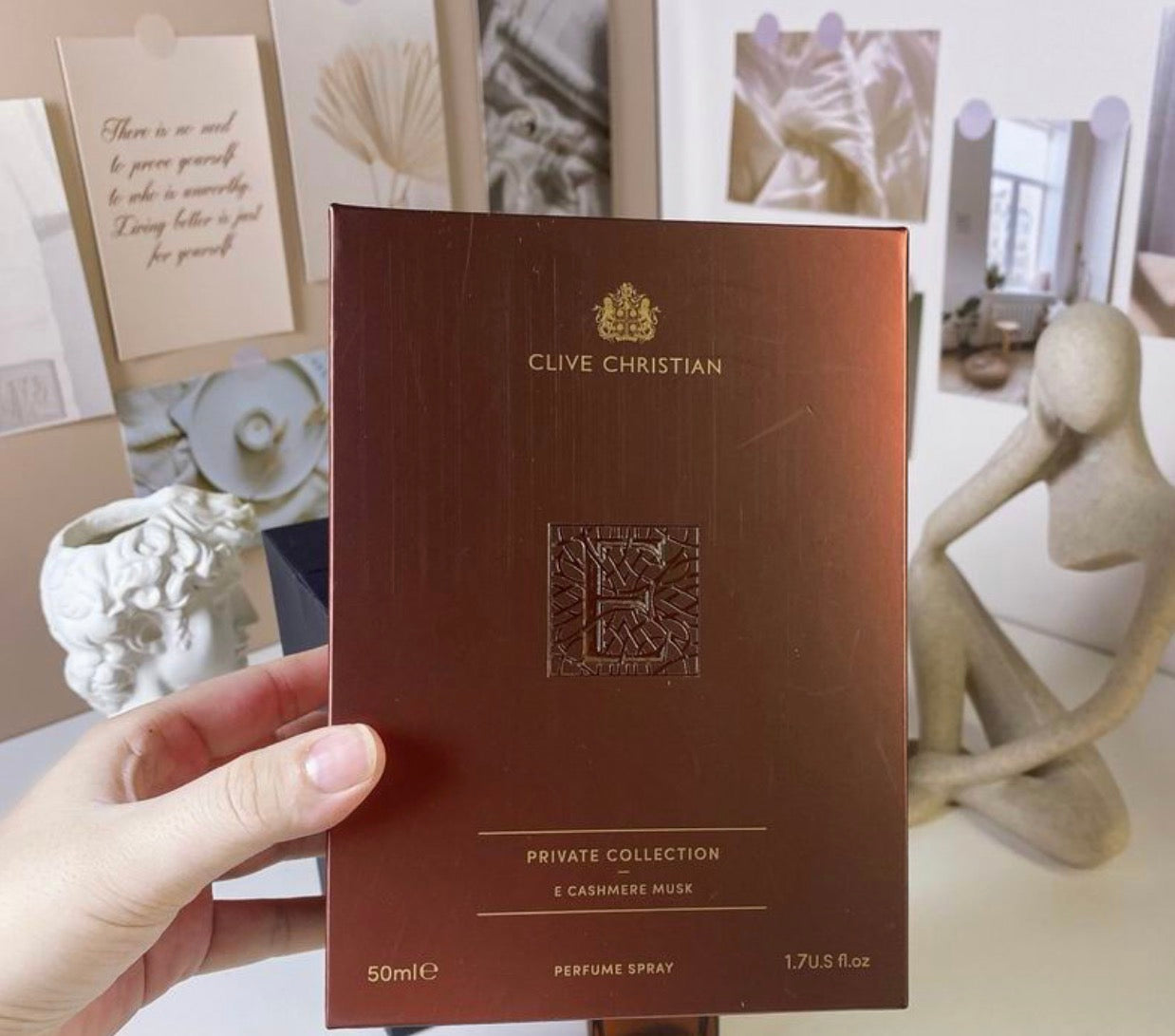 E Cashmere Musk PRIVATE COLLECTION
