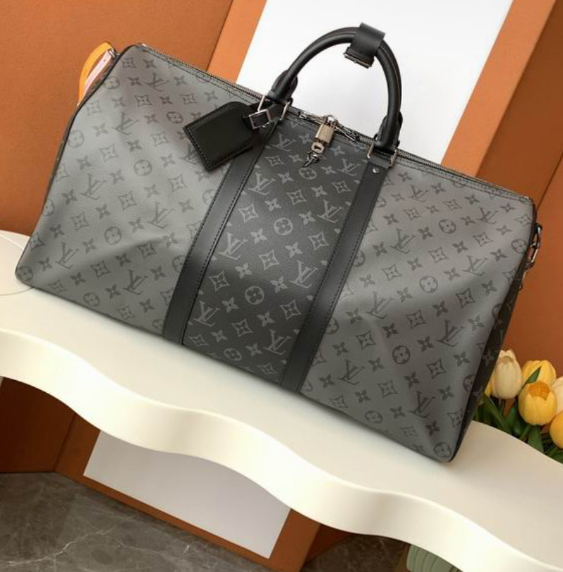 Louis Vuitton Keepall Bandoulière 50