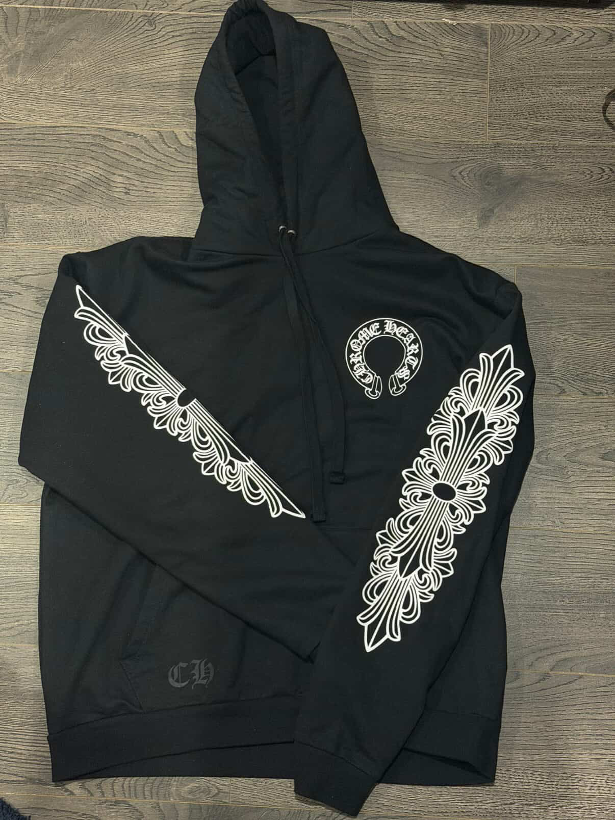 Horseshoe Floral Pullover Hoodie