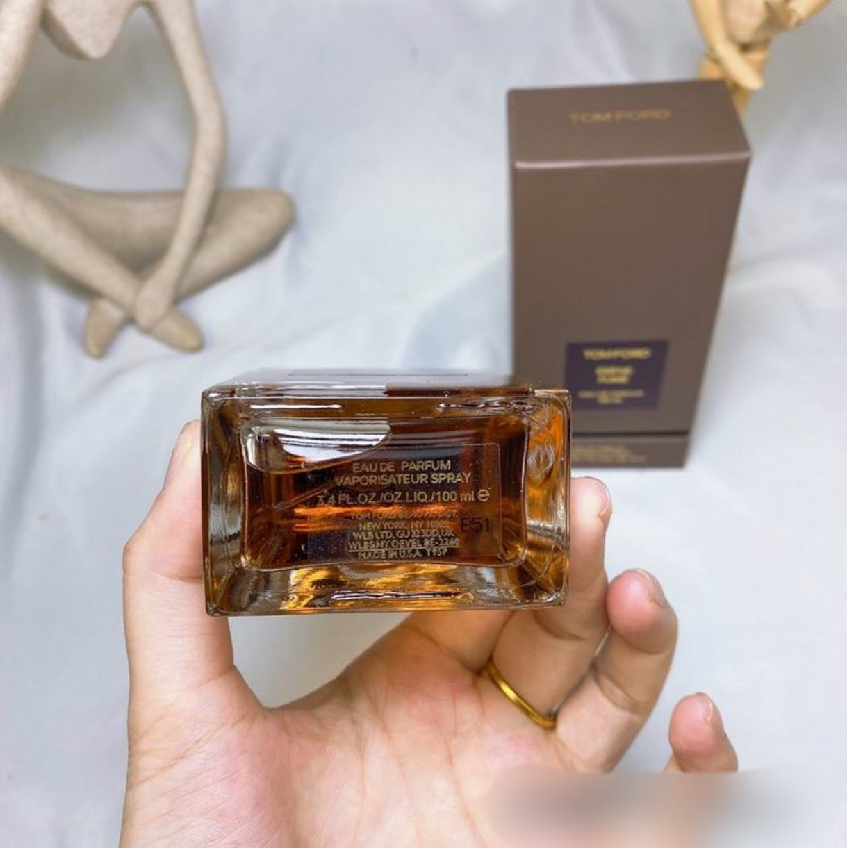 Authentic Tom Ford Ébène Fumé Eau de Parfum