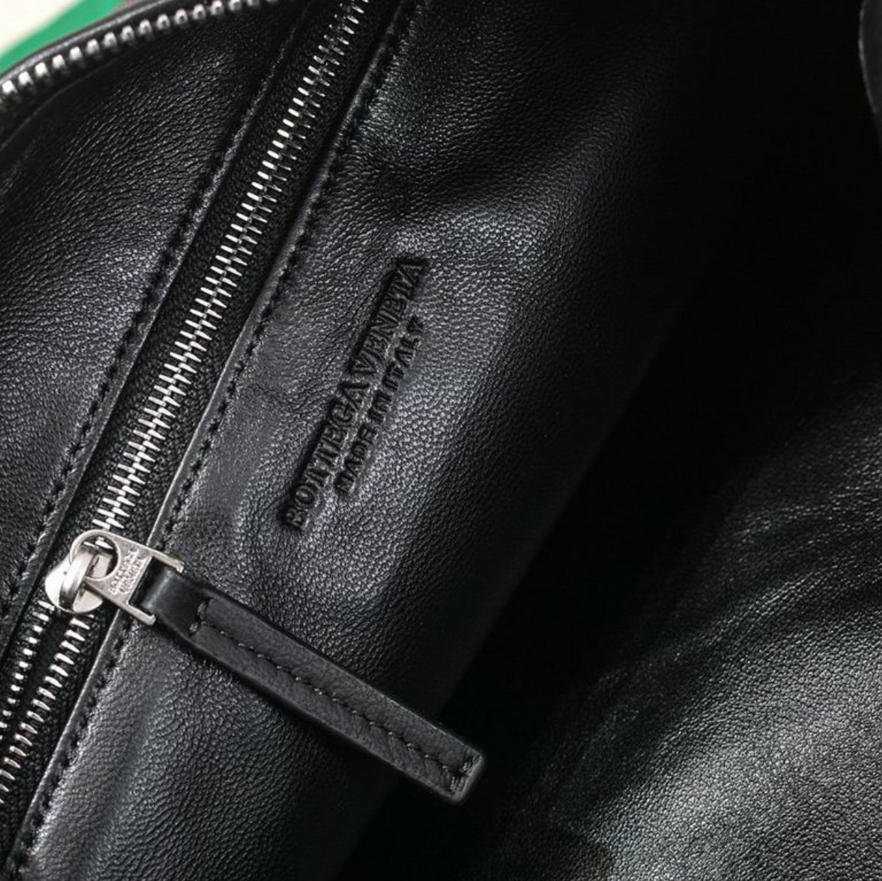 Authentic Bottega Veneta SMALL Jodie (Intrecciato leather)