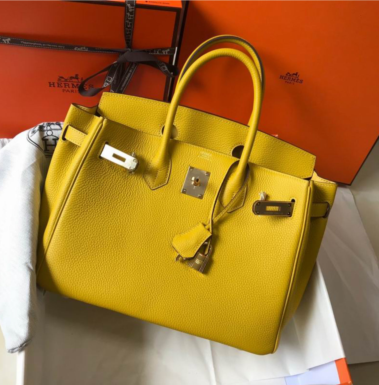 Authentic Hermès Birkin 30 Bag