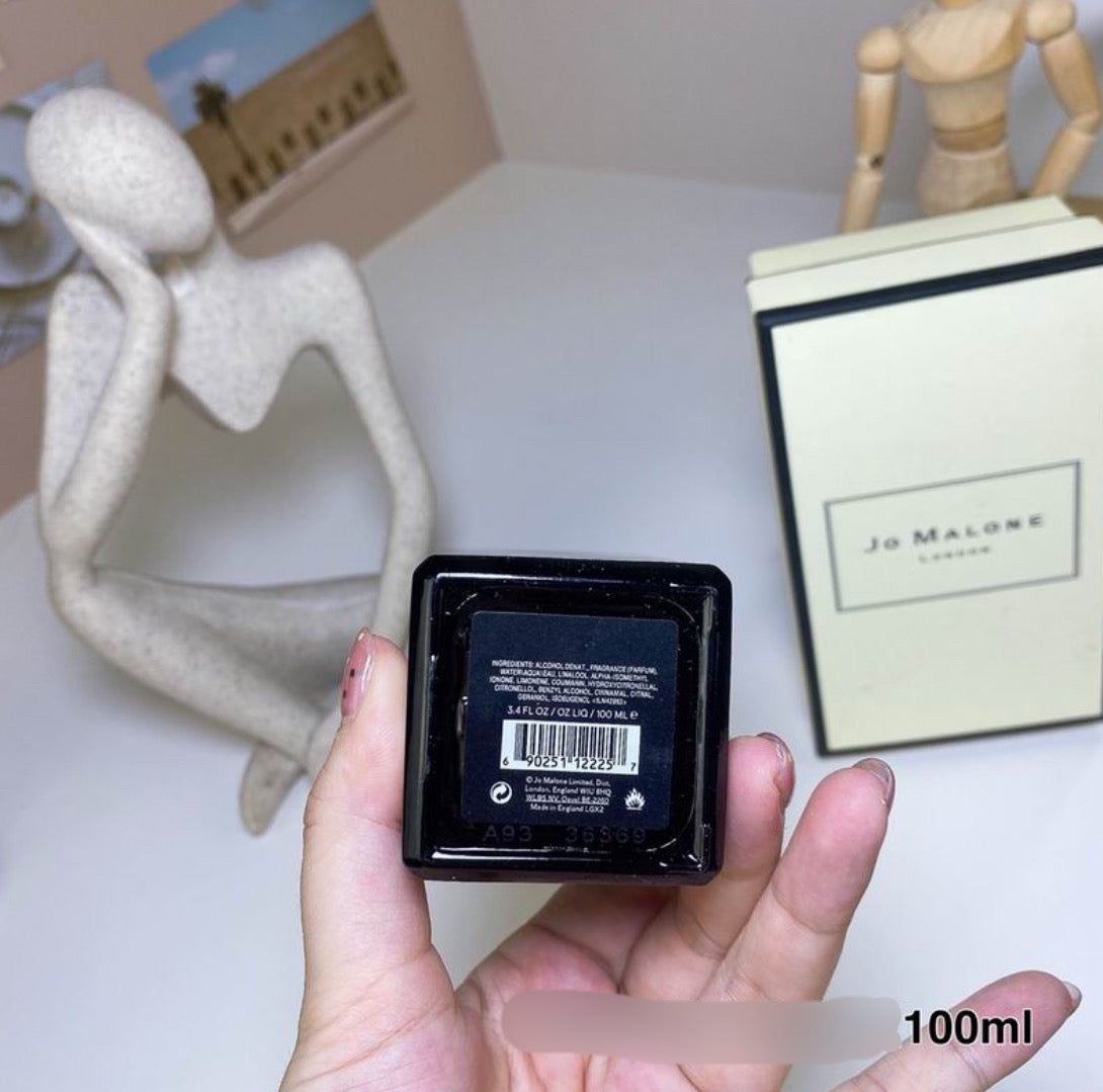 Authentic Jo Malone - Myrrh & Tonka Cologne Intense