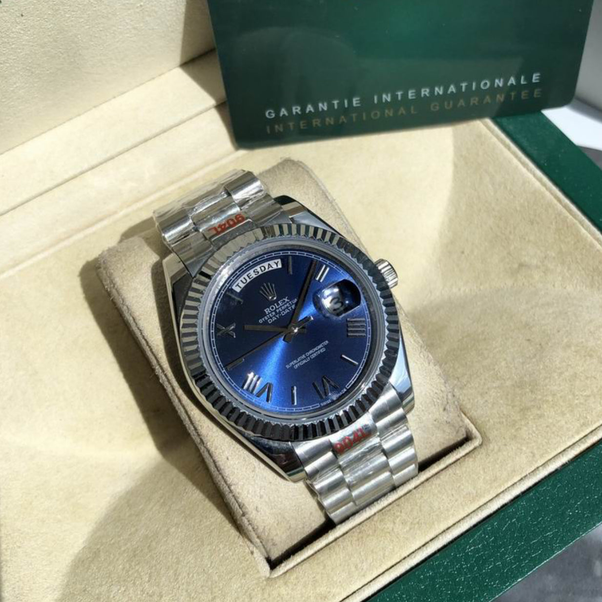 Authentic Rolex Oyster Perpetual Day-DATE