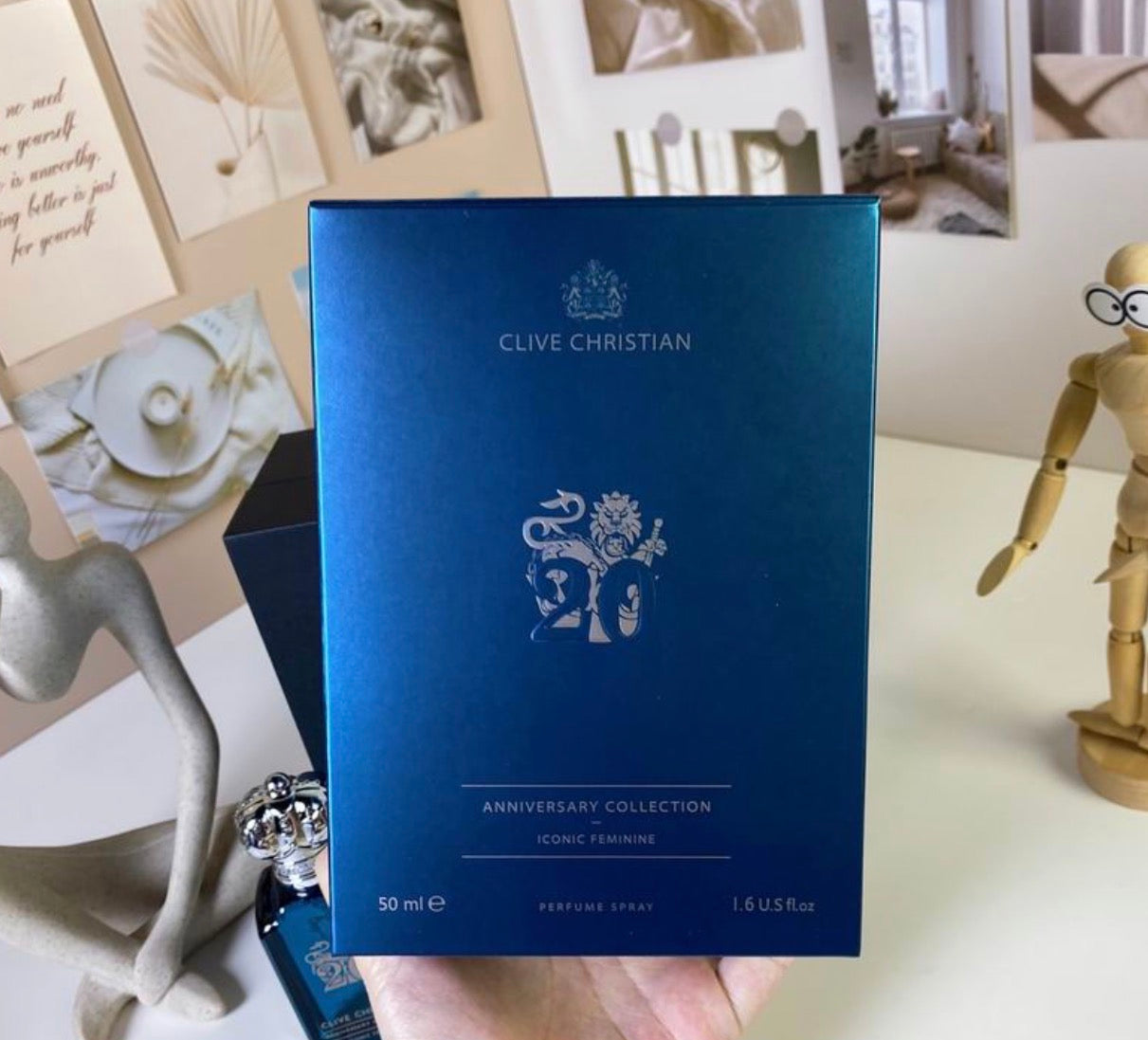 Iconic Feminine Limited Edition