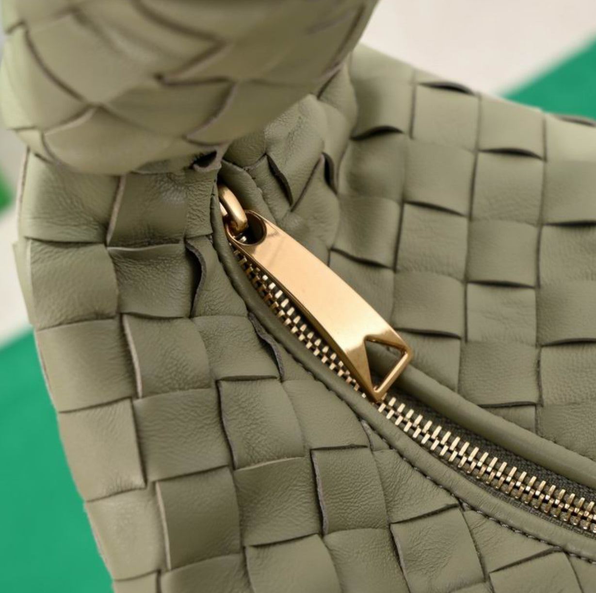 Authentic Bottega Veneta SMALL Jodie (Intrecciato leather)