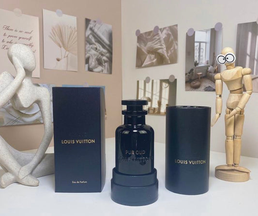 Pur Oud eau de parfum