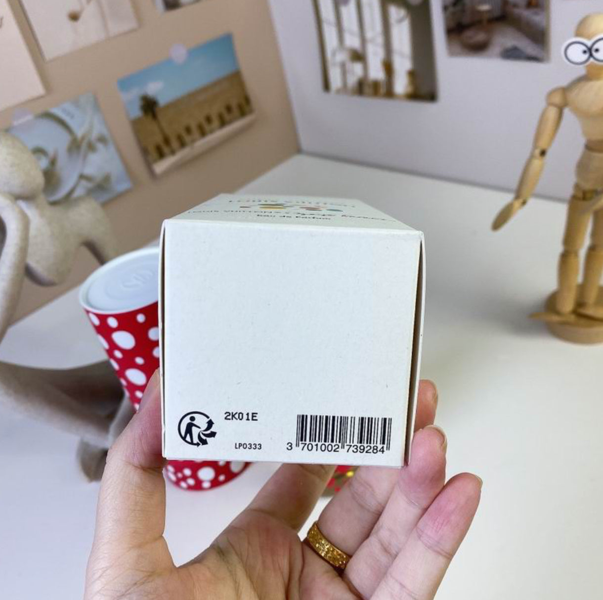 Spell on You (yayoi kusama)