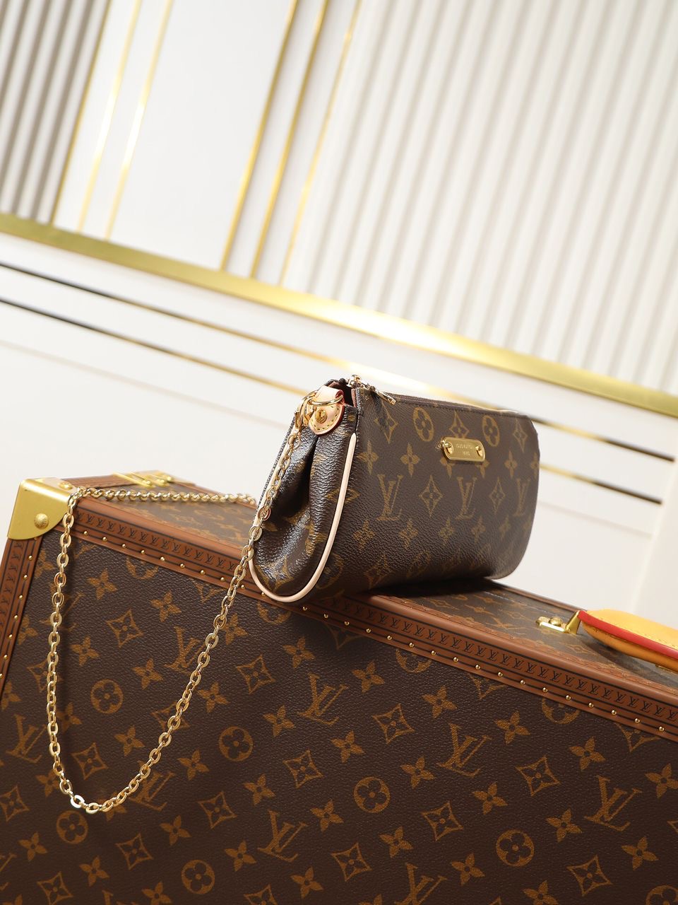 Authentic Louis Vuitton Pochette Eva